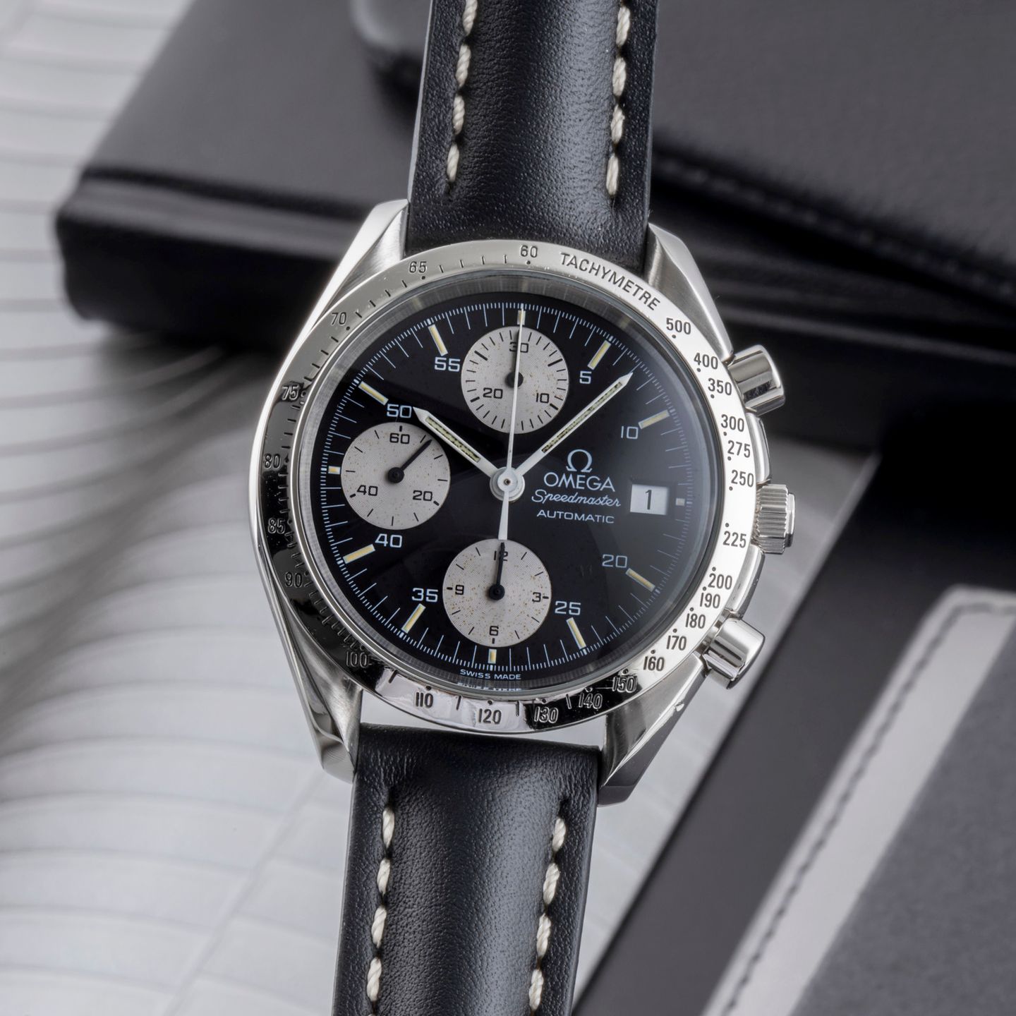 Omega Speedmaster Date 3511.50.00 (1999) - Black dial 39 mm Steel case (3/8)