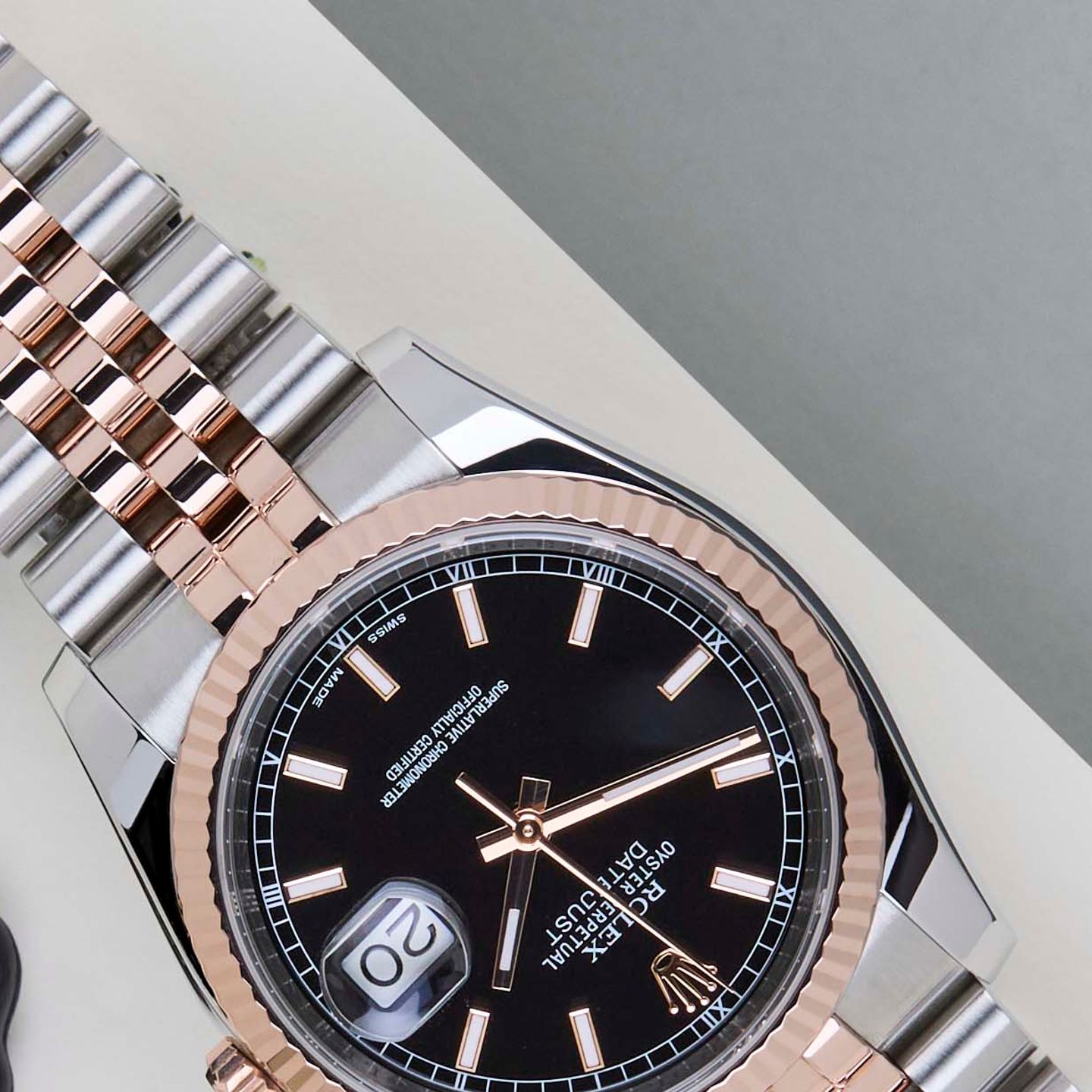 Unknown Unknown 116231 - (4/8)