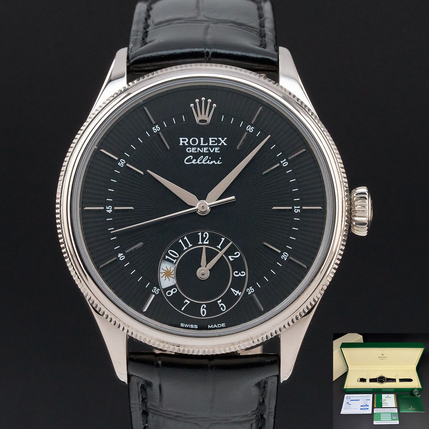Rolex Cellini Dual Time 50529 (2020) - Black dial 39 mm White Gold case (1/8)