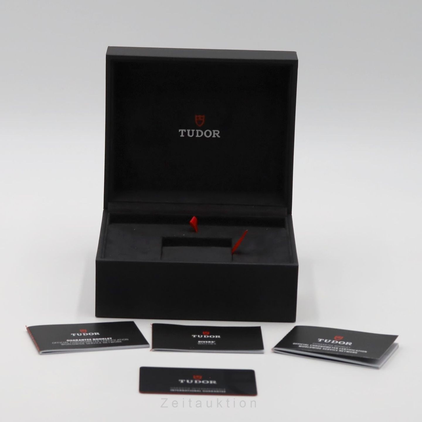 Tudor Black Bay Chrono 79360N (Unknown (random serial)) - Pink dial 41 mm Steel case (7/8)