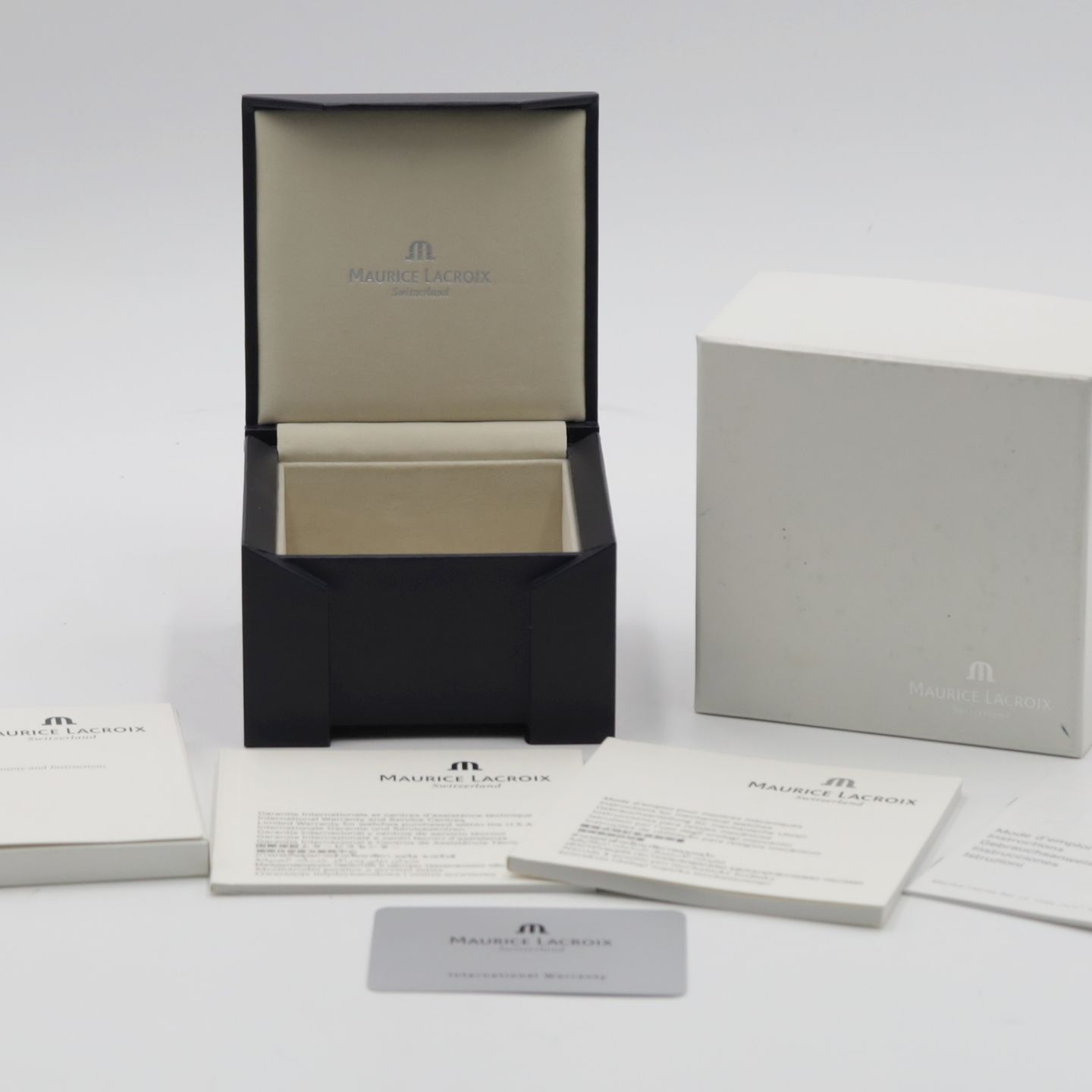 Maurice Lacroix Aikon AI6006-PVY11-170-1 - (8/8)