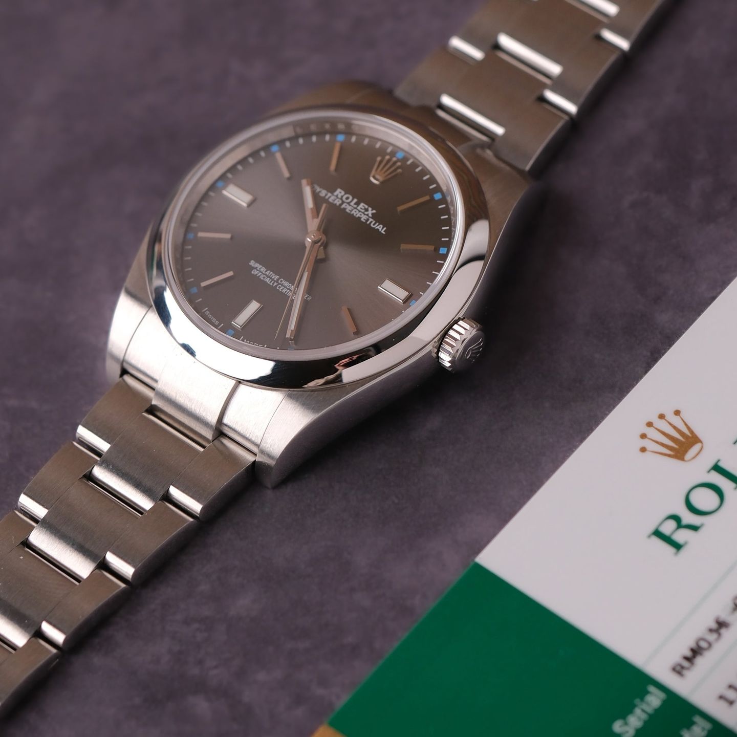 Rolex Oyster Perpetual 39 114300 (Unknown (random serial)) - Grey dial 39 mm Steel case (6/8)