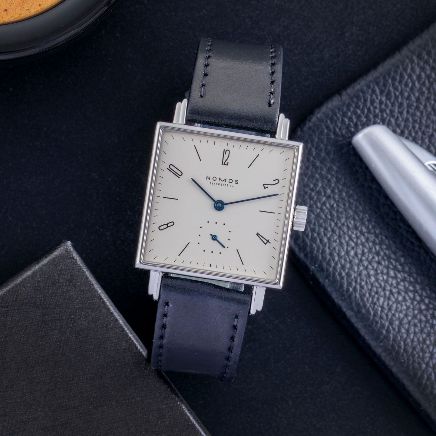 Unknown Unknown Expo-Tetra (Unknown (random serial)) - (1/8)