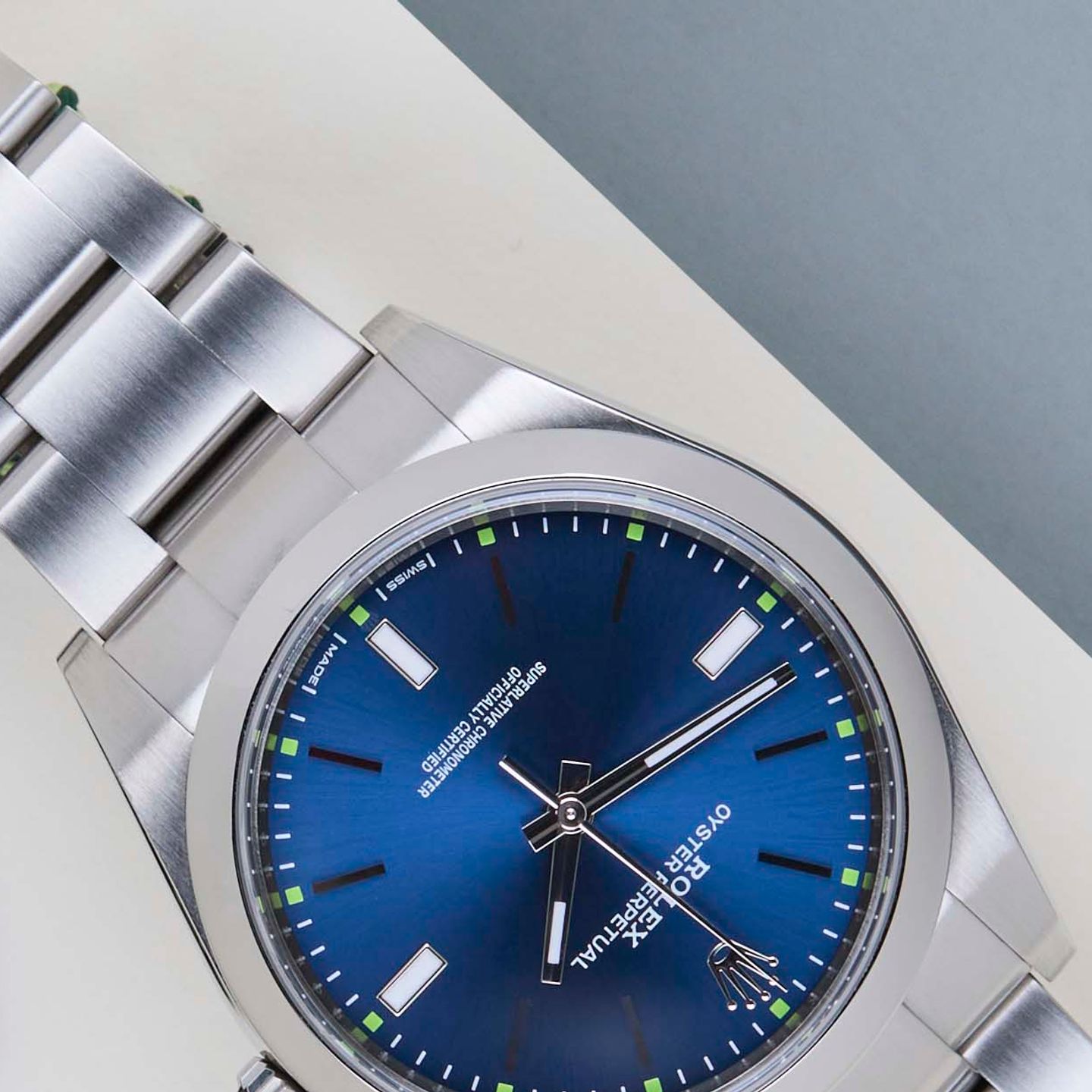 Rolex Oyster Perpetual 39 114300 - (4/8)