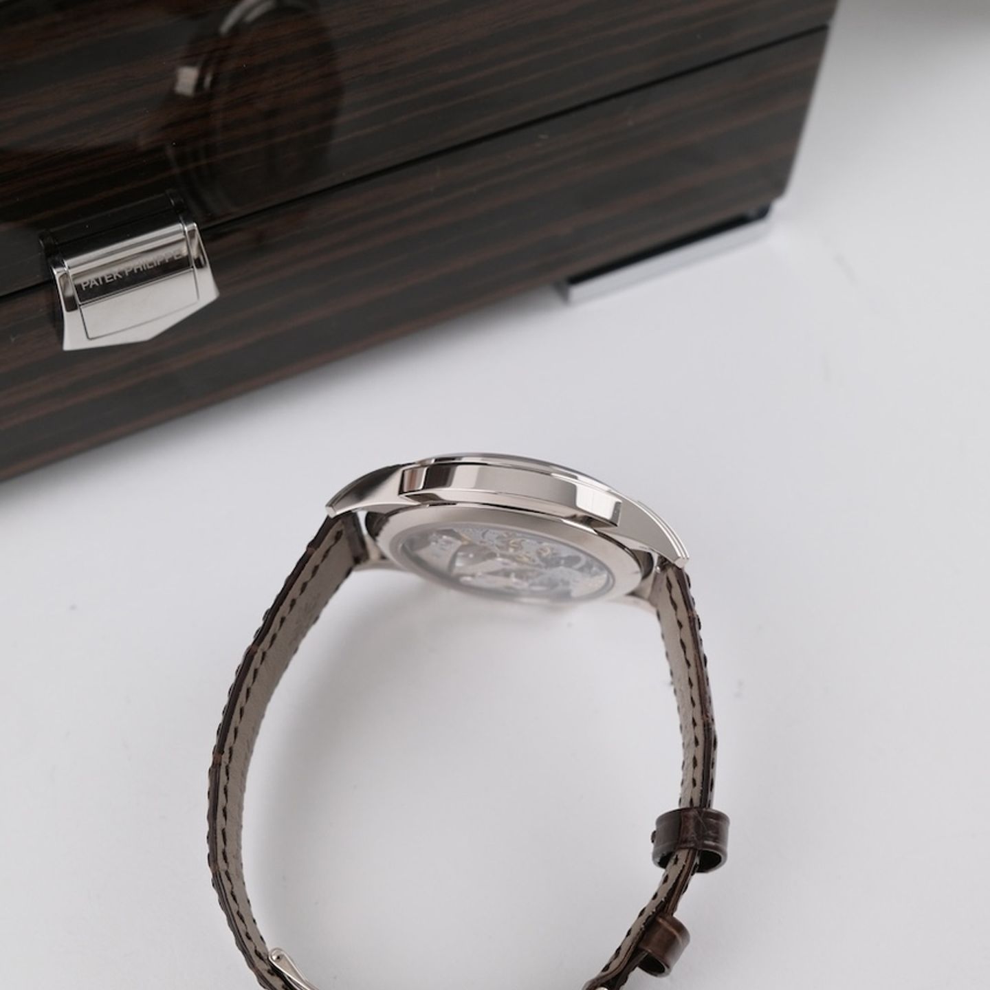 Patek Philippe Chronograph 5172G-010 - (7/8)