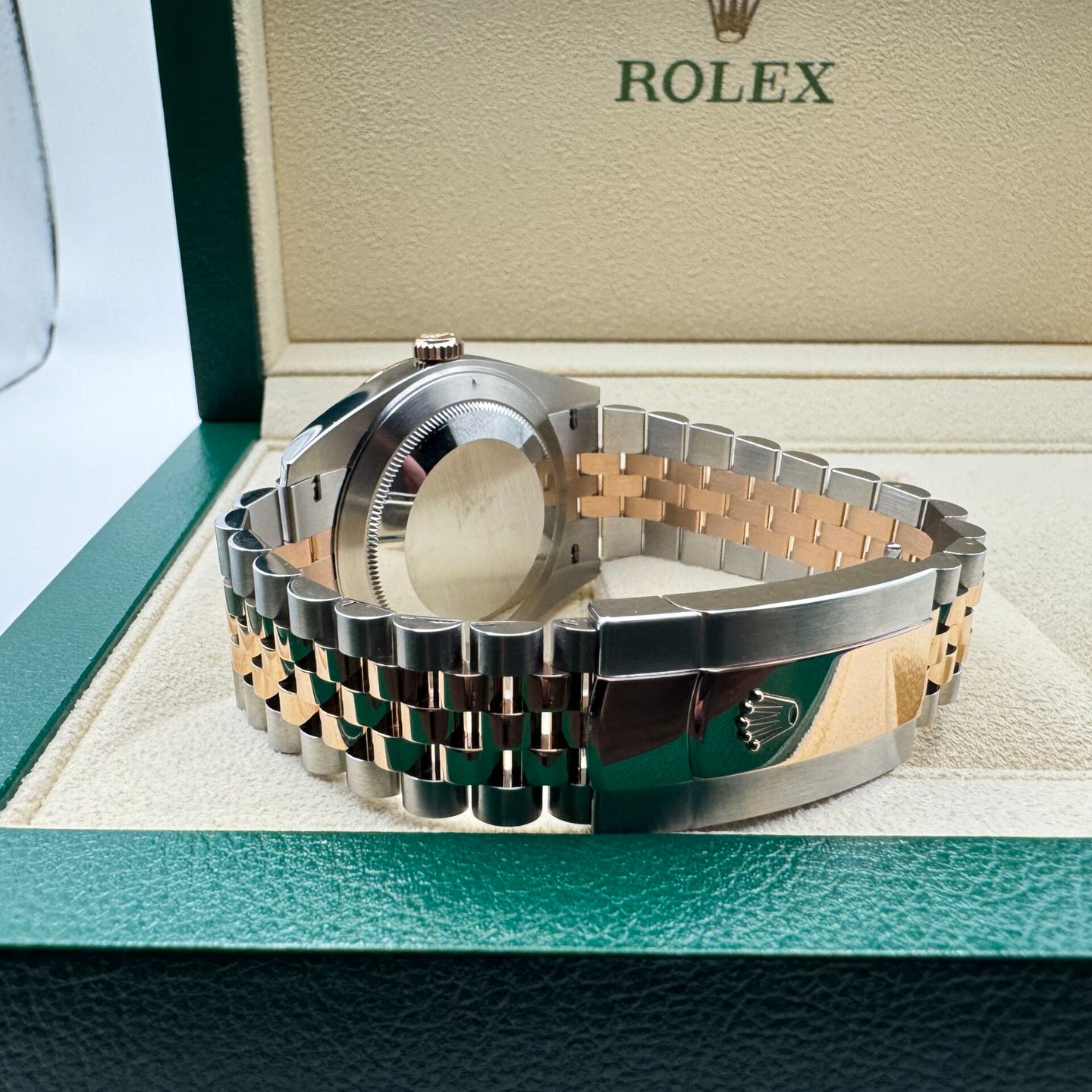 Rolex Datejust 41 126331 (2024) - Bruin wijzerplaat 41mm Staal (7/8)