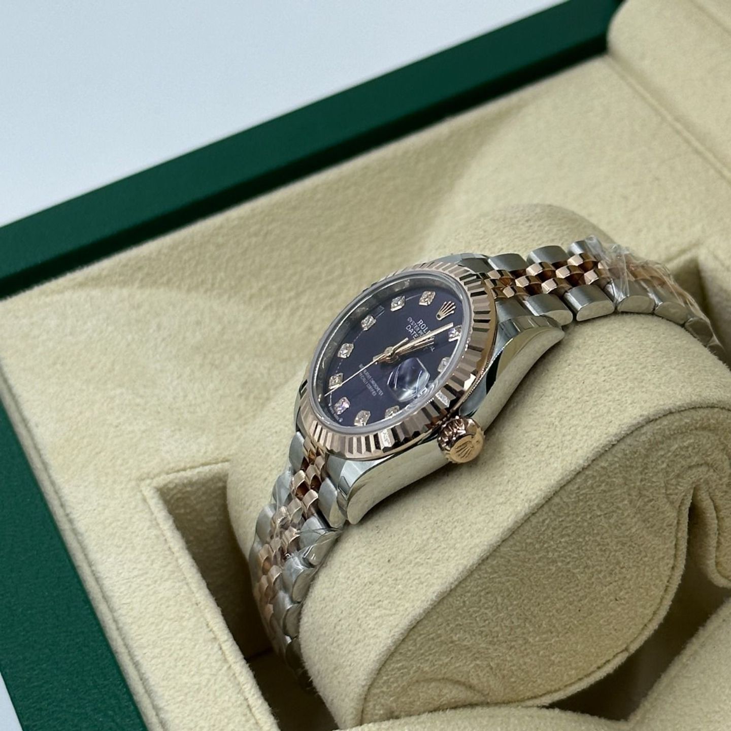 Rolex Lady-Datejust 279171 (2024) - Paars wijzerplaat 28mm Staal (6/8)