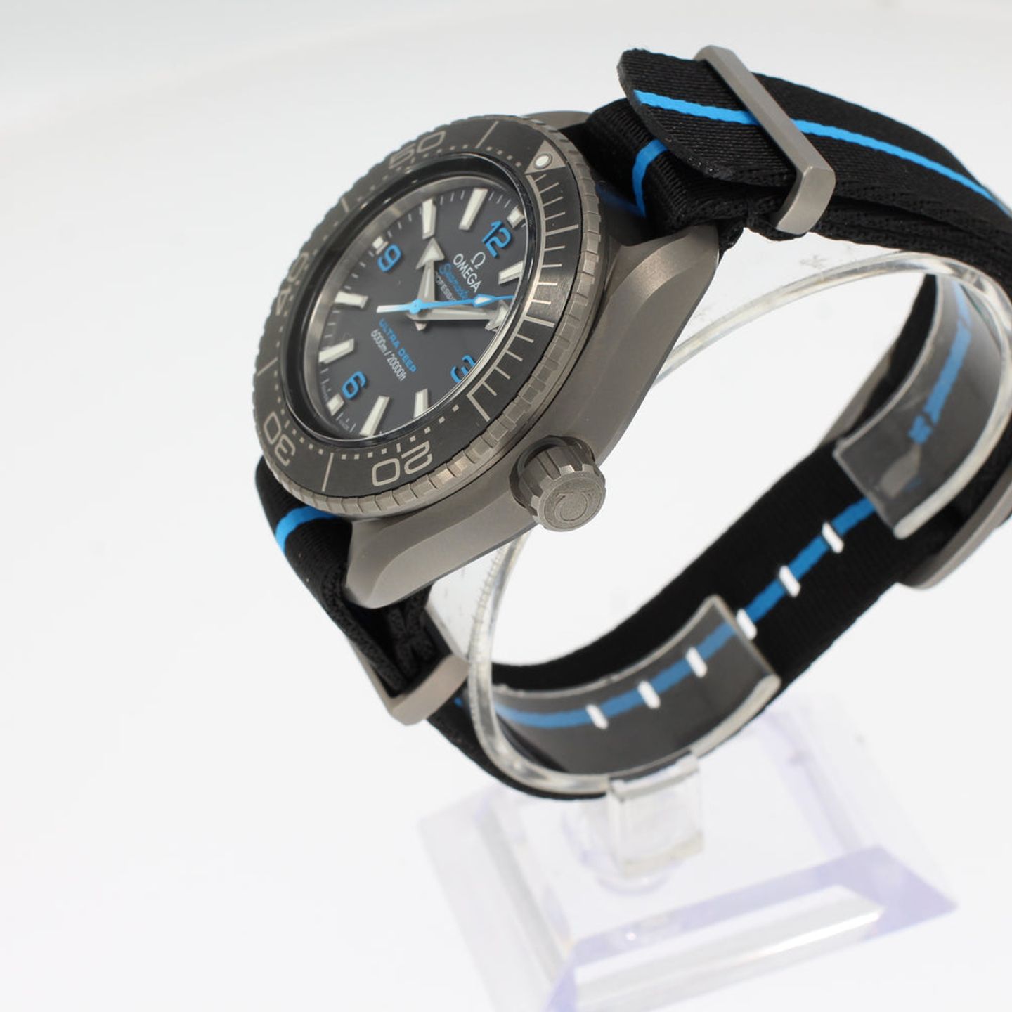 Omega Seamaster Planet Ocean 215.92.46.21.01.001 - (3/5)
