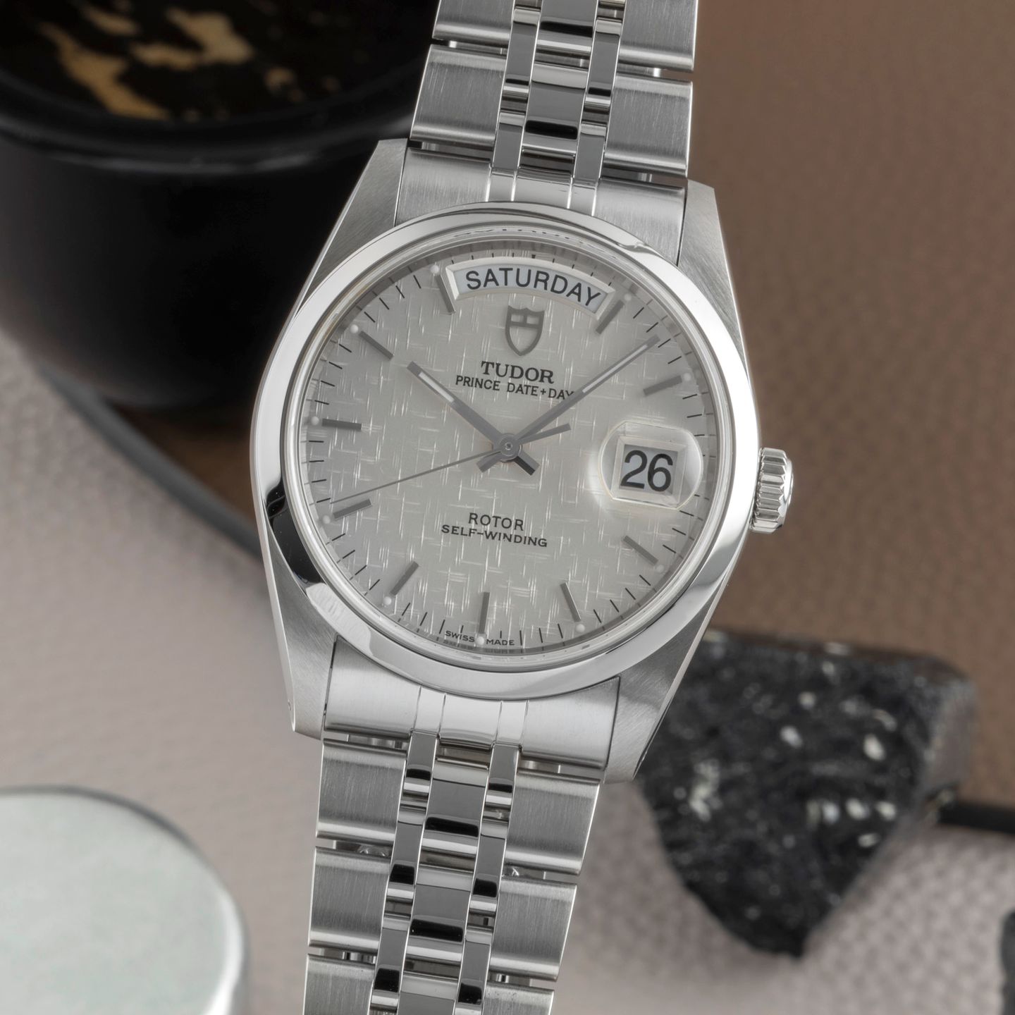 Tudor Prince Date 76200 - (3/8)