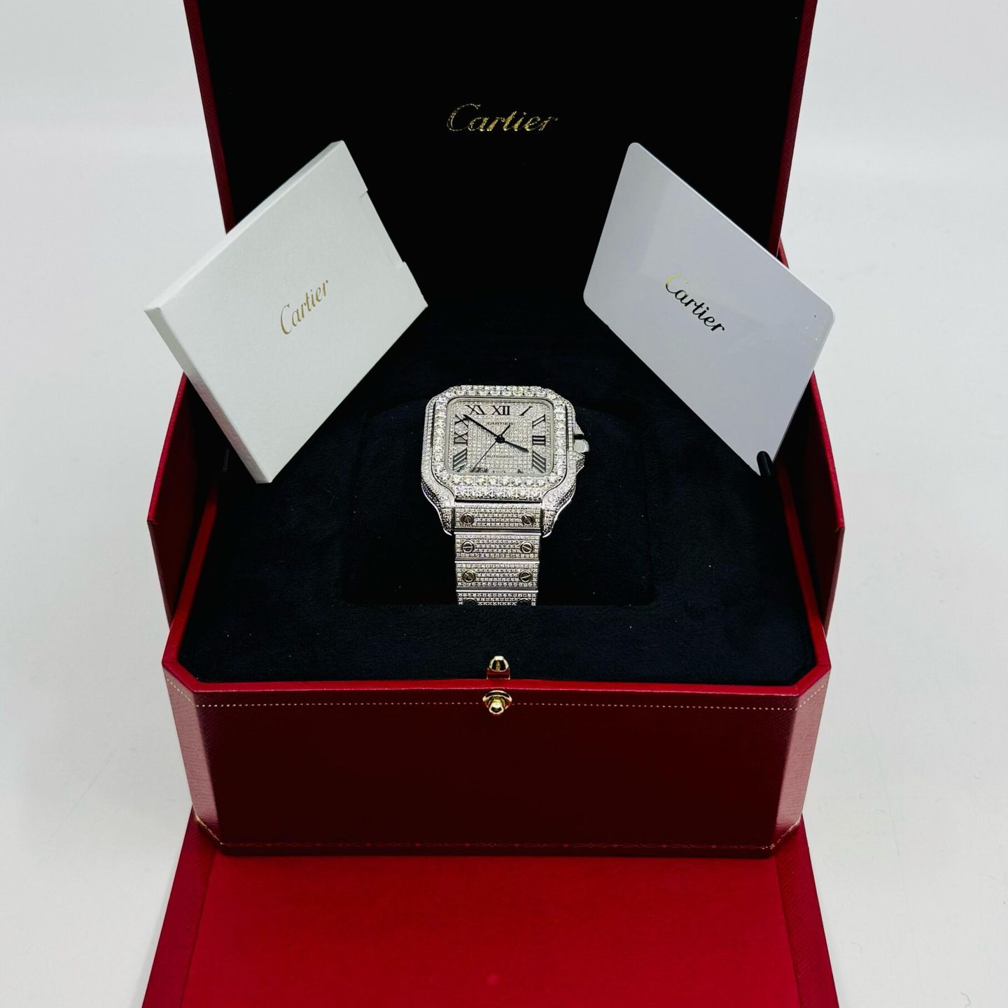 Cartier Santos WSSA0018 (2024) - Silver dial 40 mm Steel case (4/8)