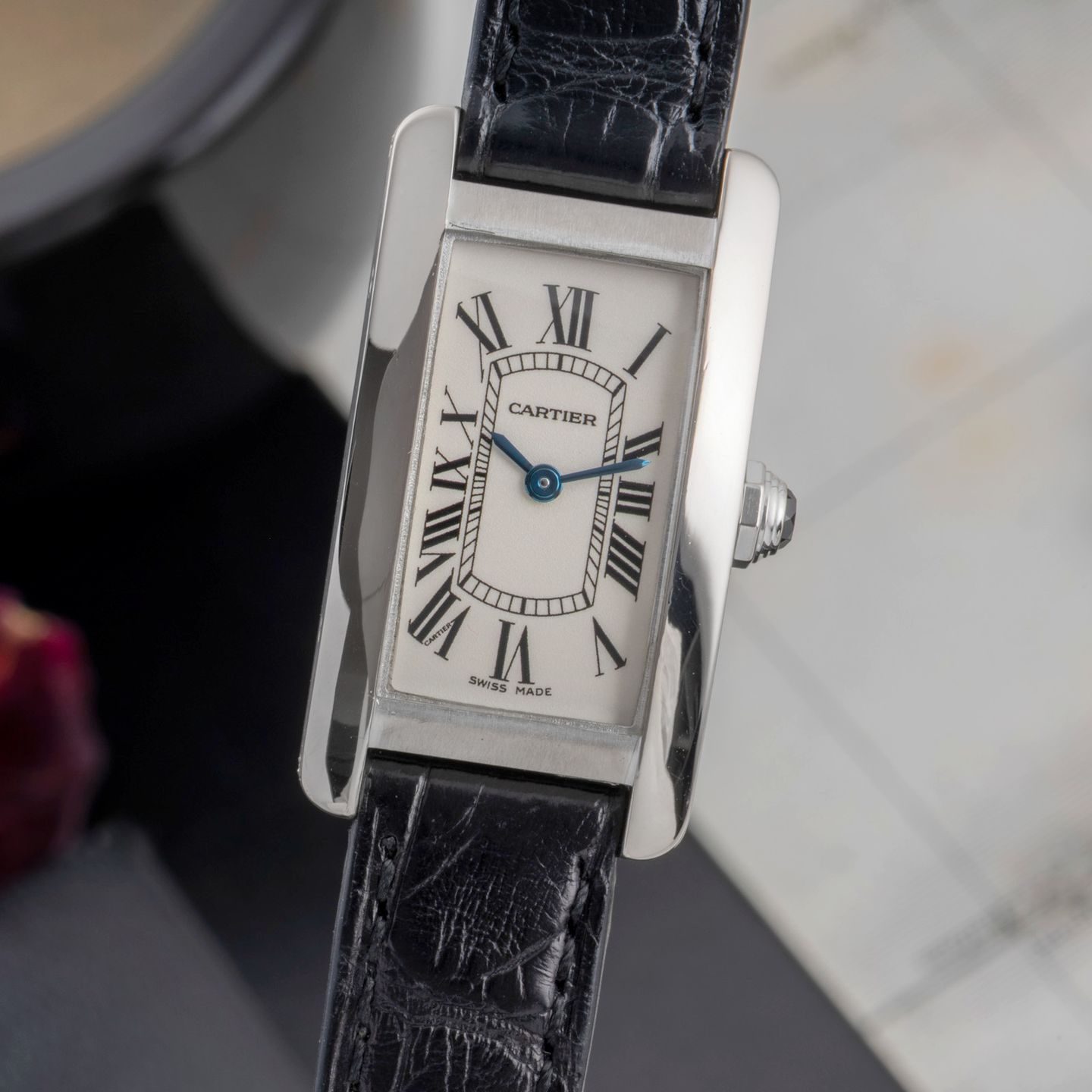 Cartier Tank Américaine W2601956 (Onbekend (willekeurig serienummer)) - 19mm Witgoud (3/8)
