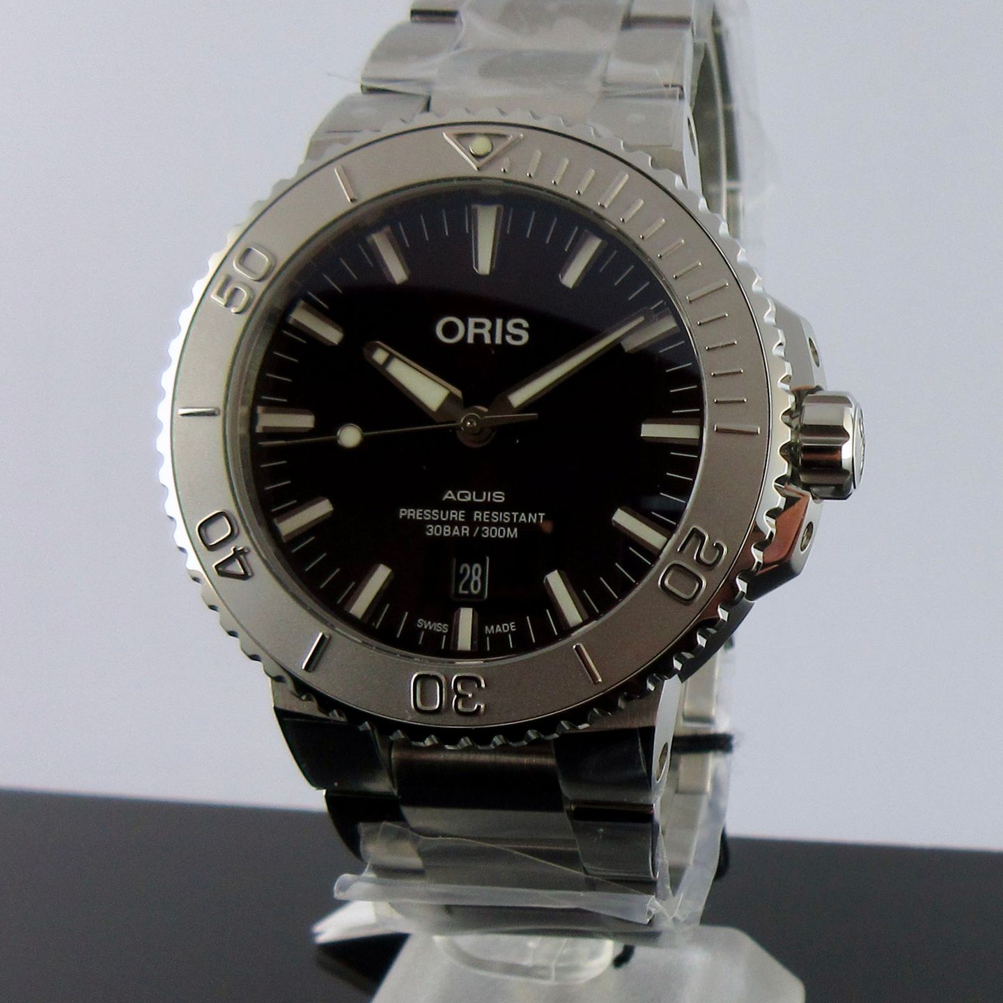 Oris Aquis Date 01 733 7730 4153-07 8 24 05PEB (2024) - Grijs wijzerplaat 44mm Staal (2/8)