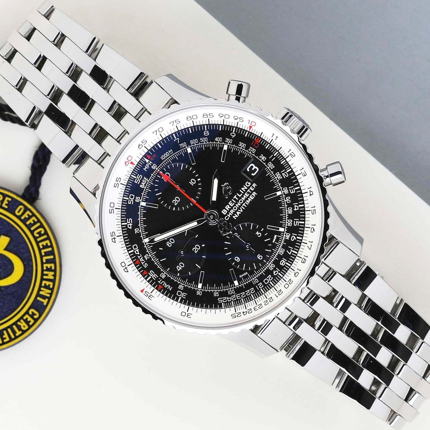 Breitling Navitimer A13324 (2020) - Steel case (1/8)