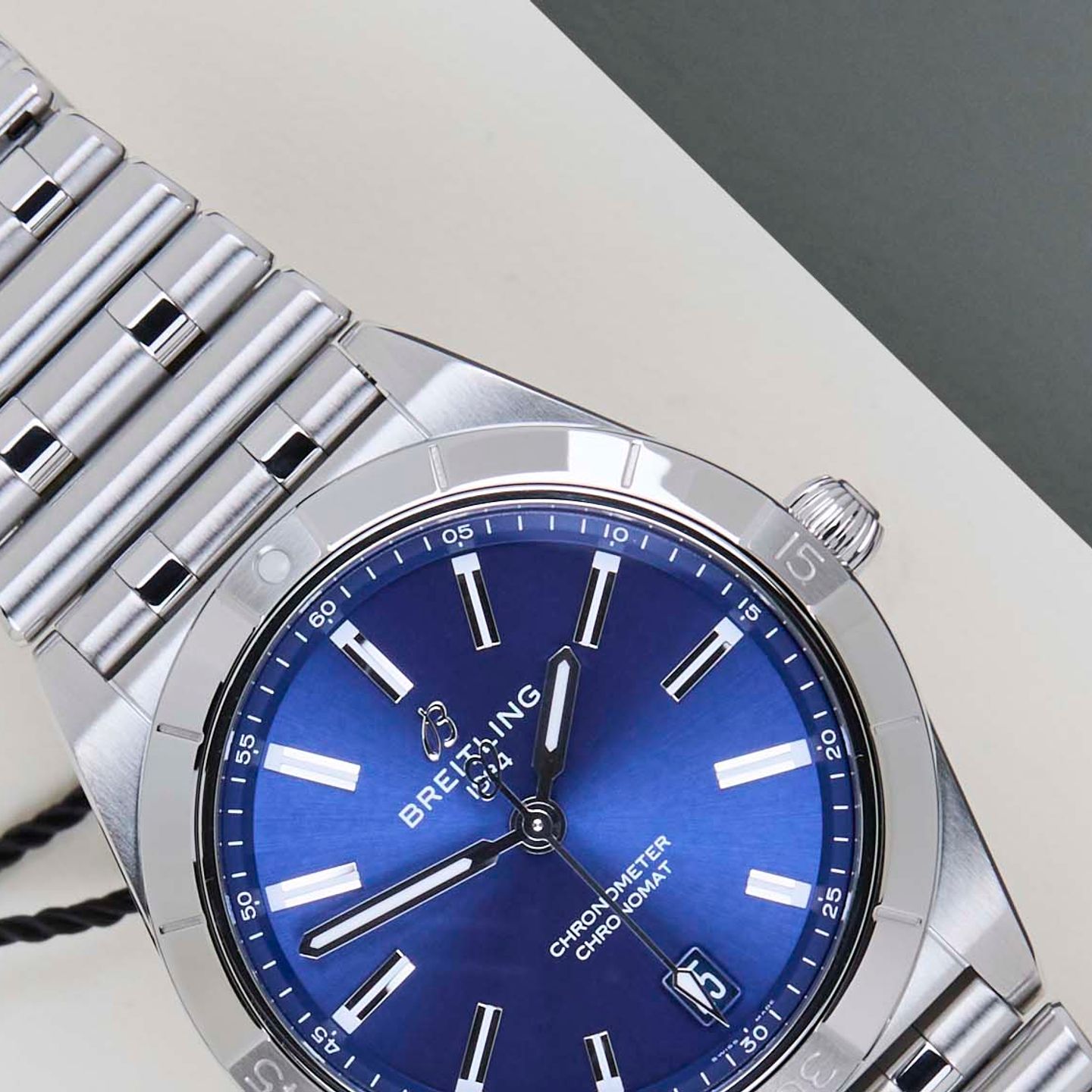 Breitling Chronomat 36 A10380 (2022) - 36 mm Steel case (3/8)