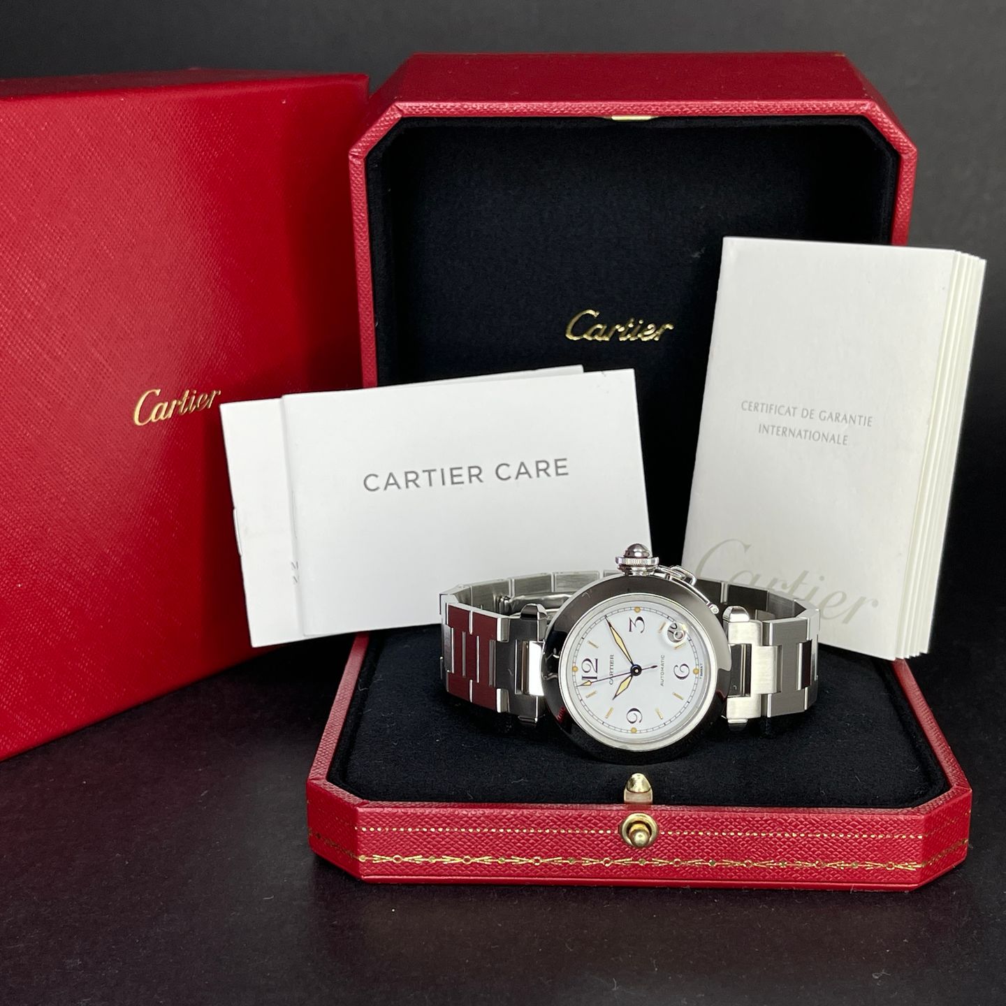 Cartier Pasha C W31015M7 (1998) - White dial 35 mm Steel case (2/7)