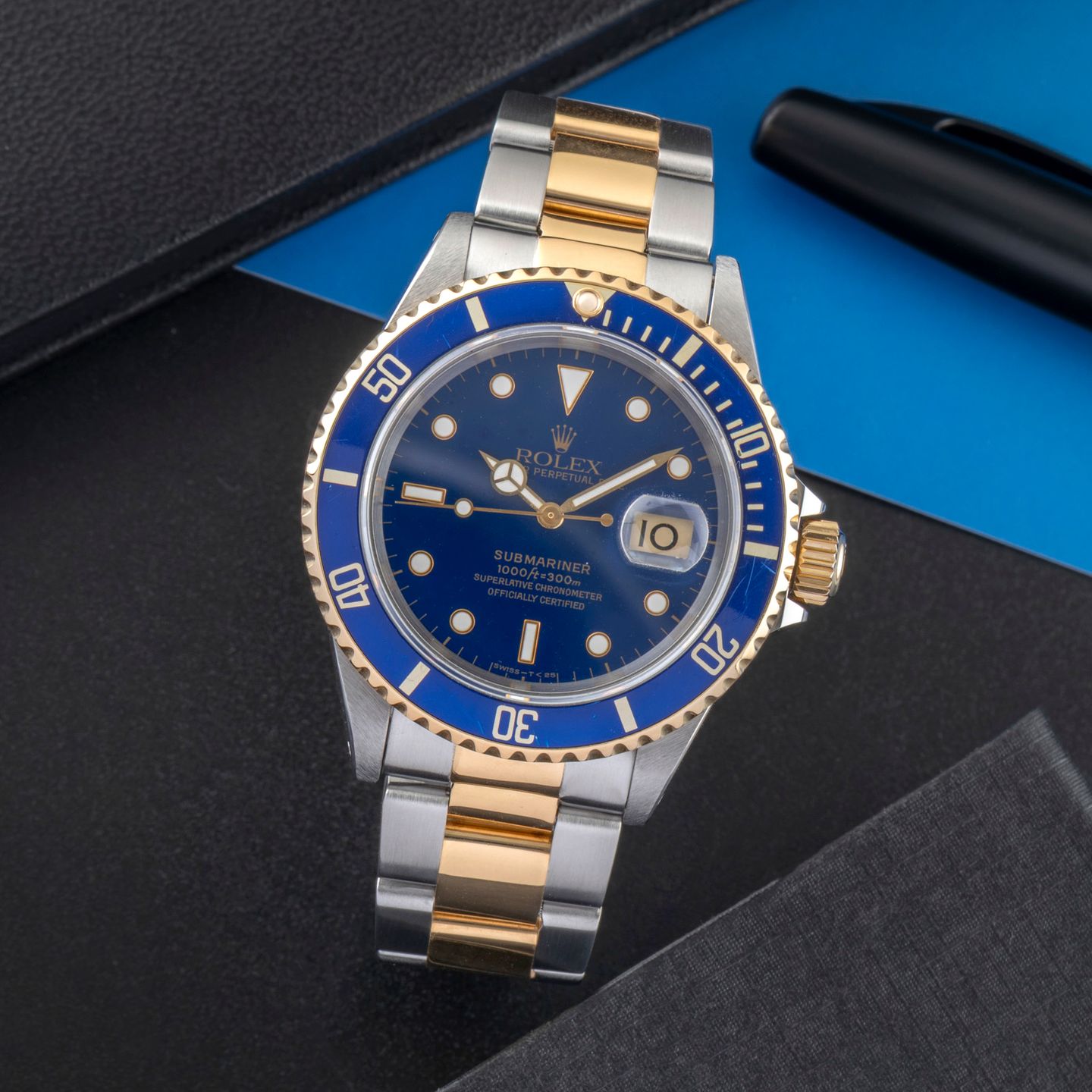 Rolex Submariner Date 16613 (1991) - Blue dial 40 mm Gold/Steel case (1/8)