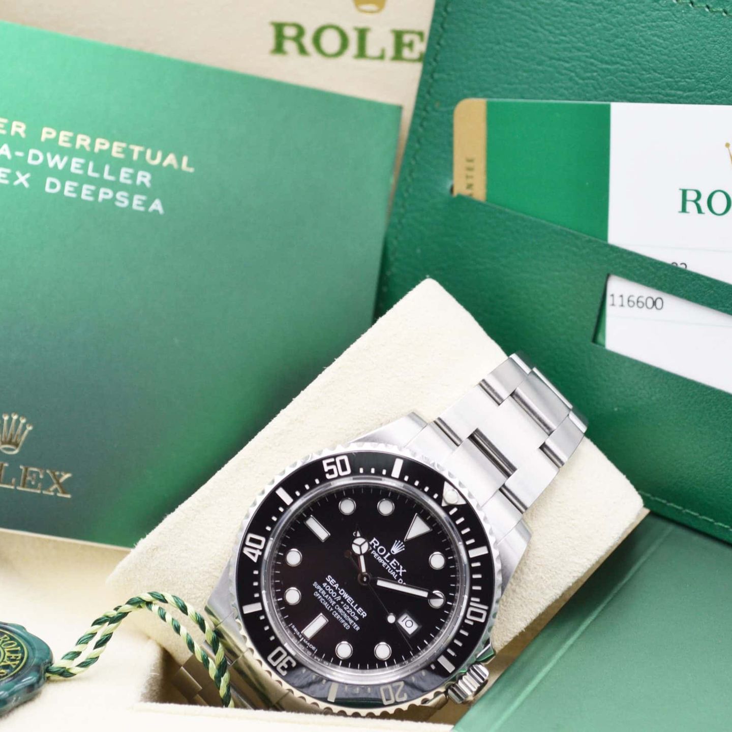 Rolex Sea-Dweller 4000 116600 (2015) - Zwart wijzerplaat 40mm Staal (7/7)