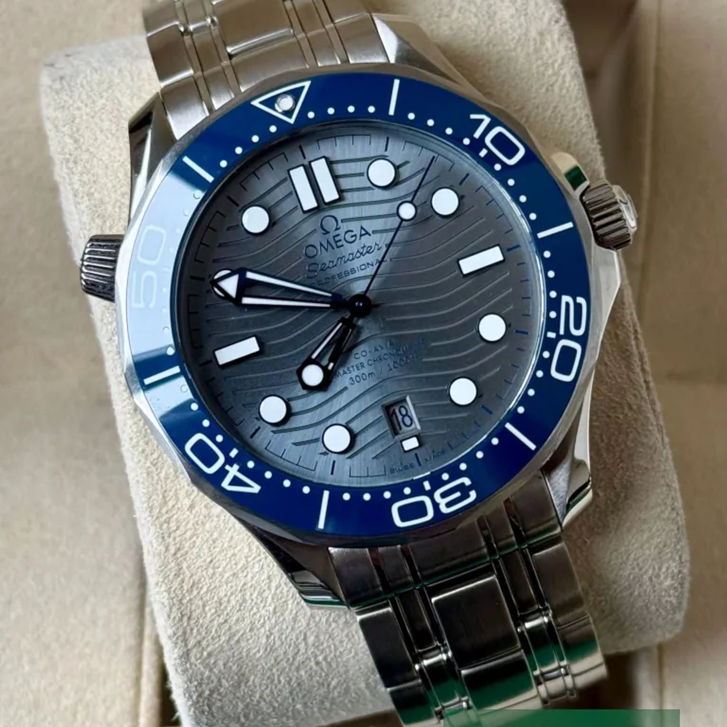 Omega Seamaster Diver 300 M 210.30.42.20.06.001 - (1/7)