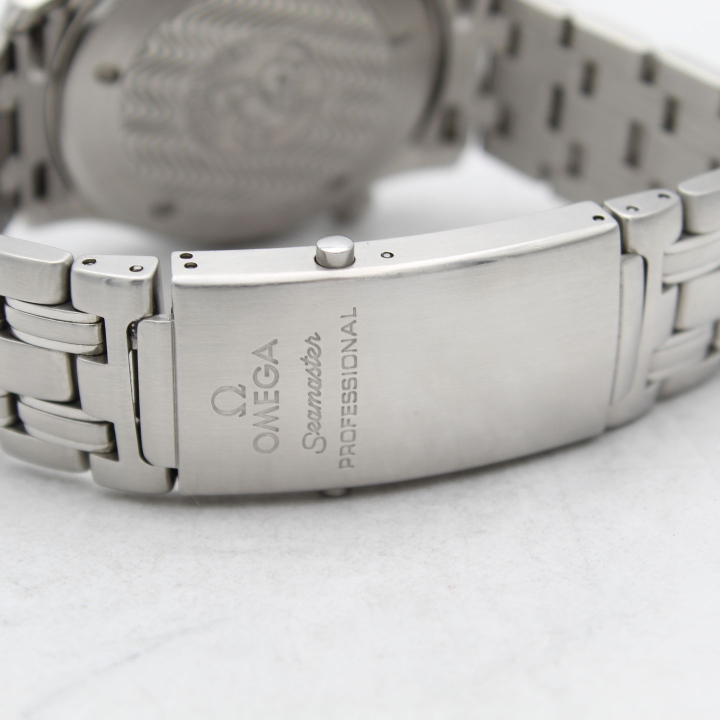 Omega Seamaster Diver 300 M 2531.80.00 (1999) - Blue dial 41 mm Steel case (5/8)