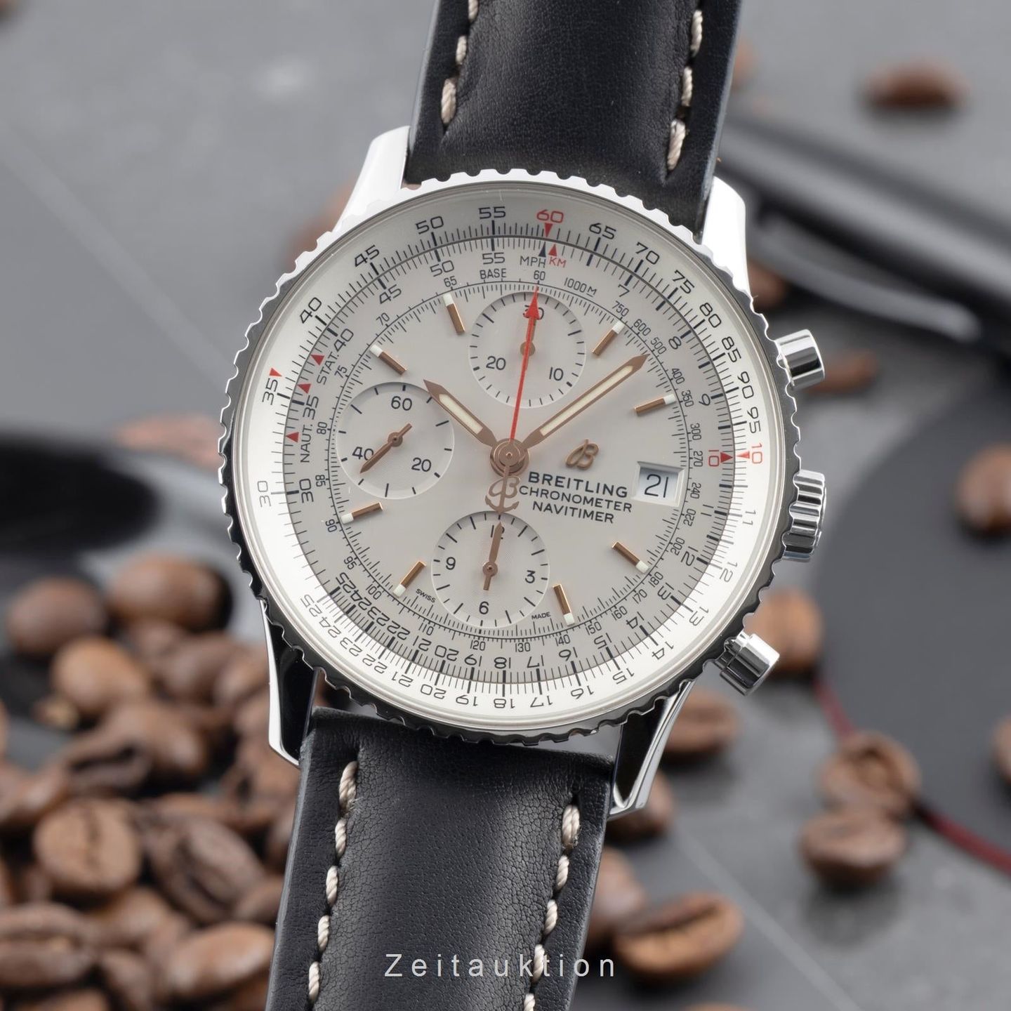 Breitling Navitimer A13324121G1X4 (Onbekend (willekeurig serienummer)) - Zilver wijzerplaat 41mm Staal (1/8)