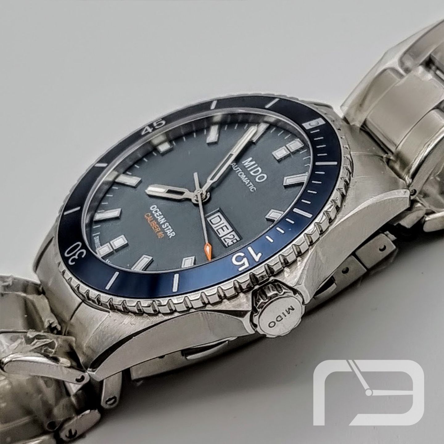 Mido Ocean Star M026.430.11.081.00 (2024) - Blue dial 43 mm Steel case (3/8)