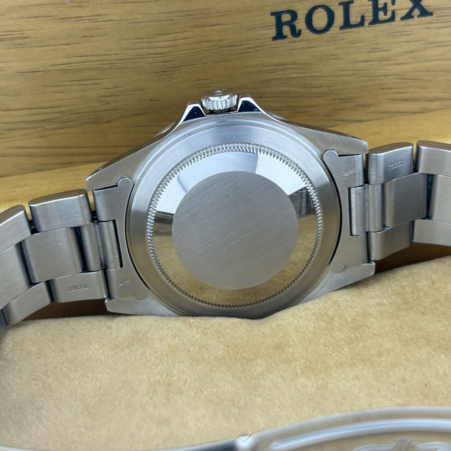 Rolex Explorer II 16570 - (2/8)