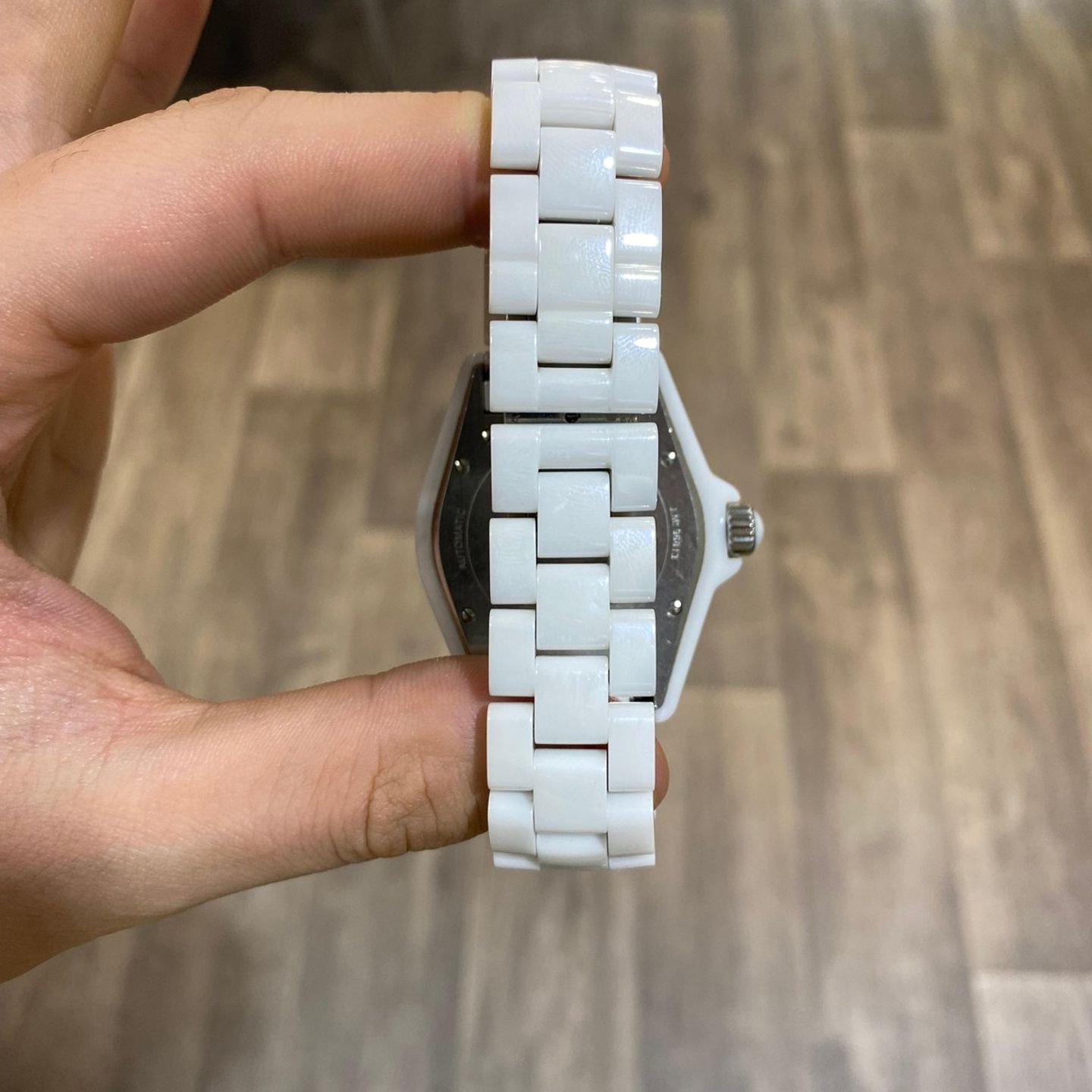 Chanel J12 H1629 (2018) - White dial 38 mm Ceramic case (6/6)