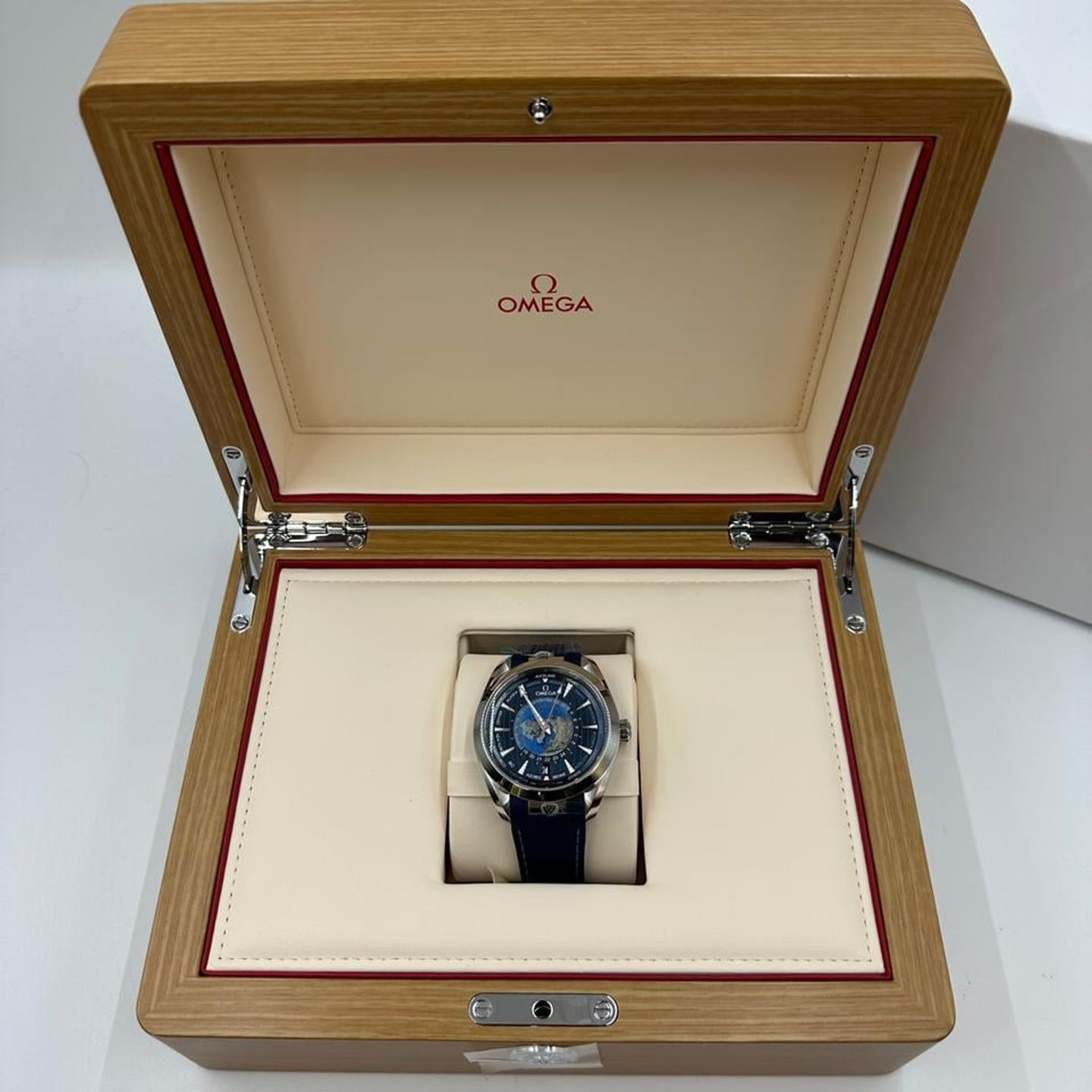 Omega Seamaster Aqua Terra 220.12.43.22.03.001 - (2/10)