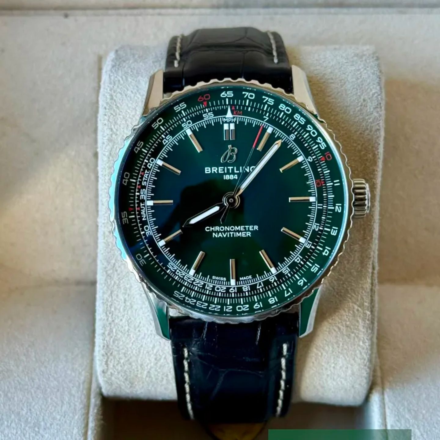 Breitling Navitimer A17329371L1P1 - (2/6)