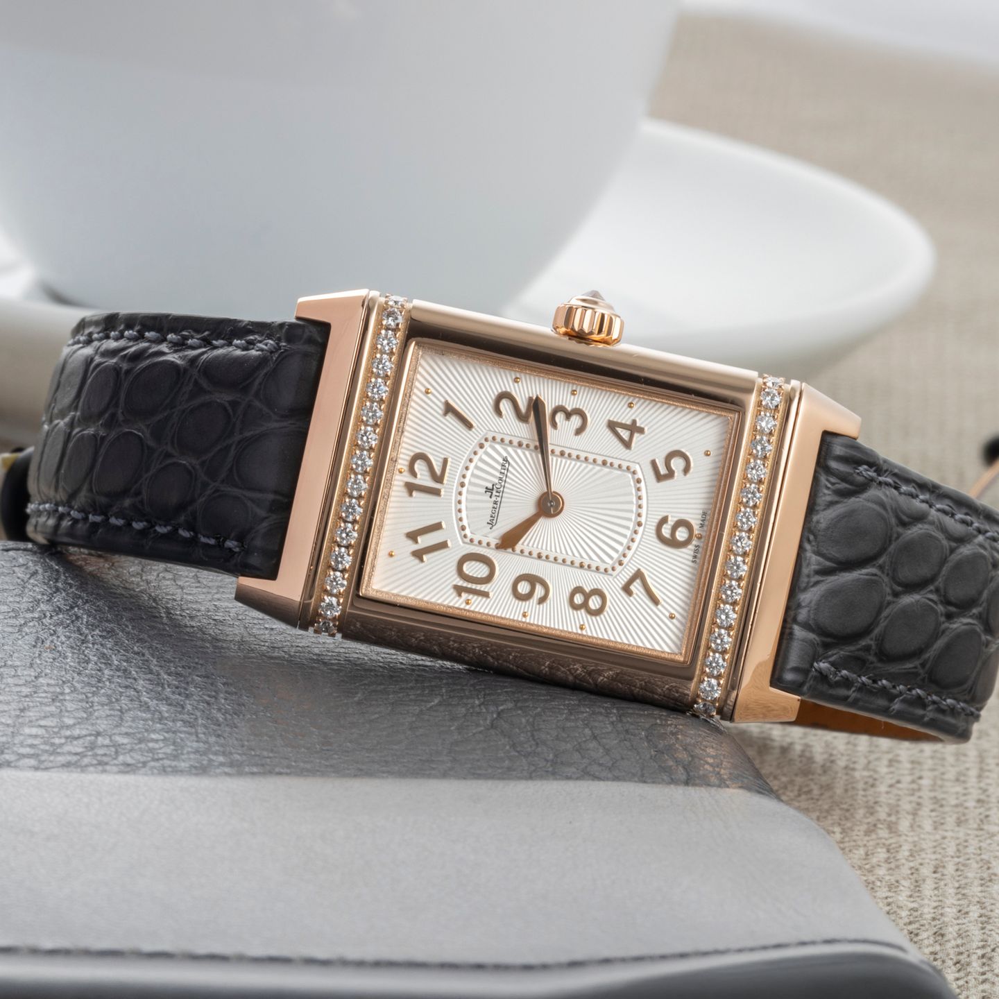 Jaeger-LeCoultre Grande Reverso Lady Ultra Thin Duetto Duo Q3202421 - (2/8)