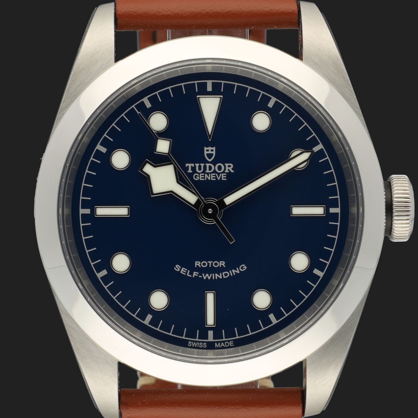 Tudor Black Bay 41 79540 (2024) - Blauw wijzerplaat 41mm Staal (2/8)