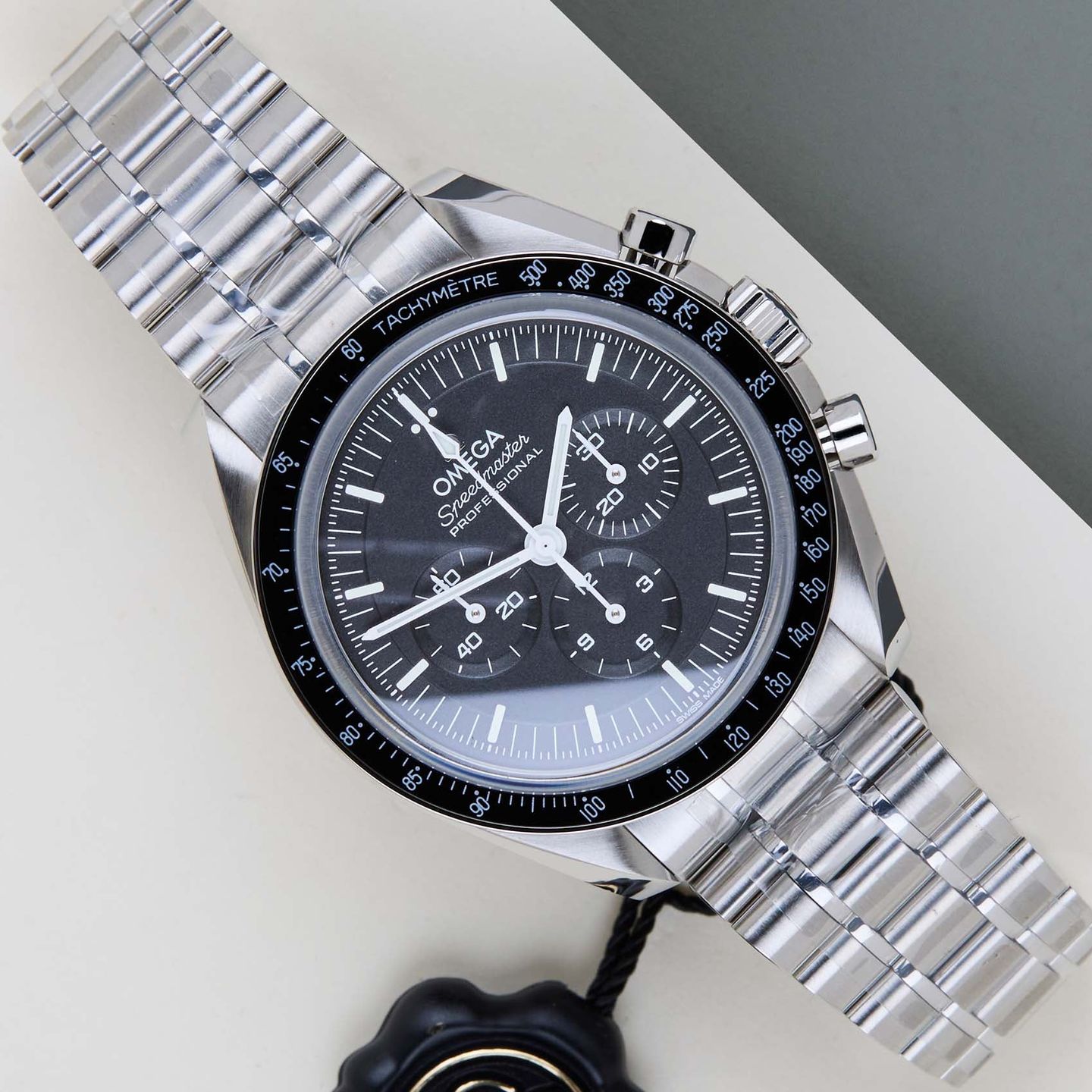 Omega Speedmaster Professional Moonwatch 310.30.42.50.01.002 (2026) - Zwart wijzerplaat 42mm Staal (1/8)