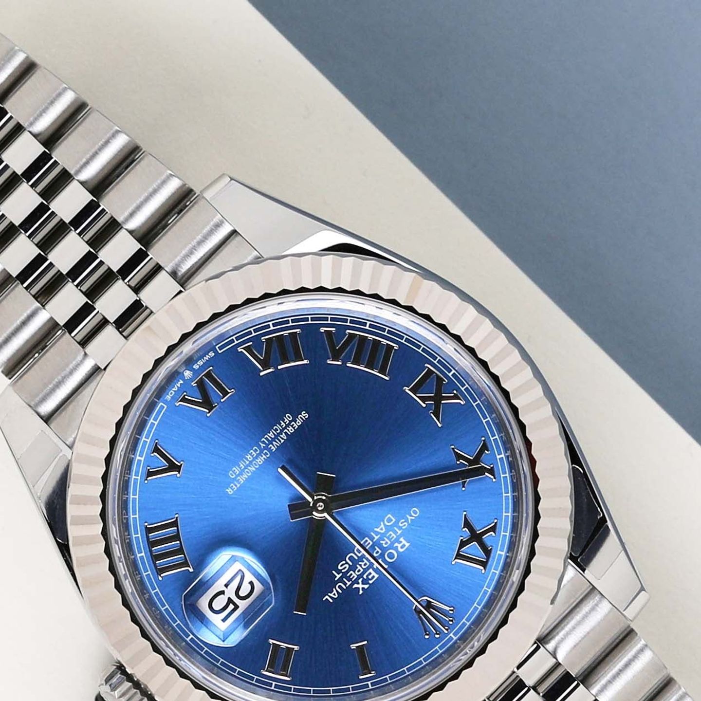 Rolex Datejust 41 126334 (2024) - Blauw wijzerplaat 41mm Staal (4/8)