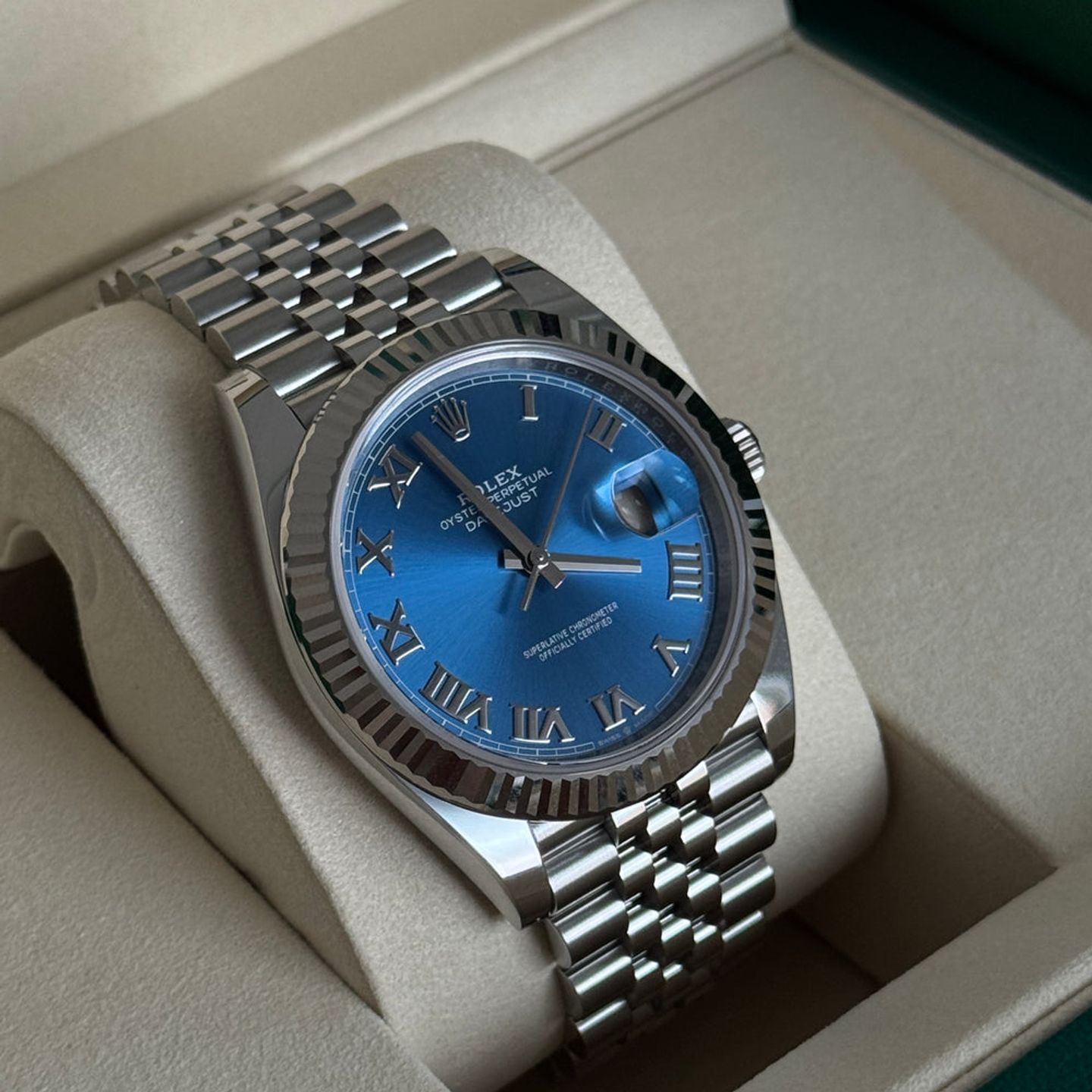 Rolex Datejust 41 126334 (2025) - Blue dial 41 mm Steel case (2/5)