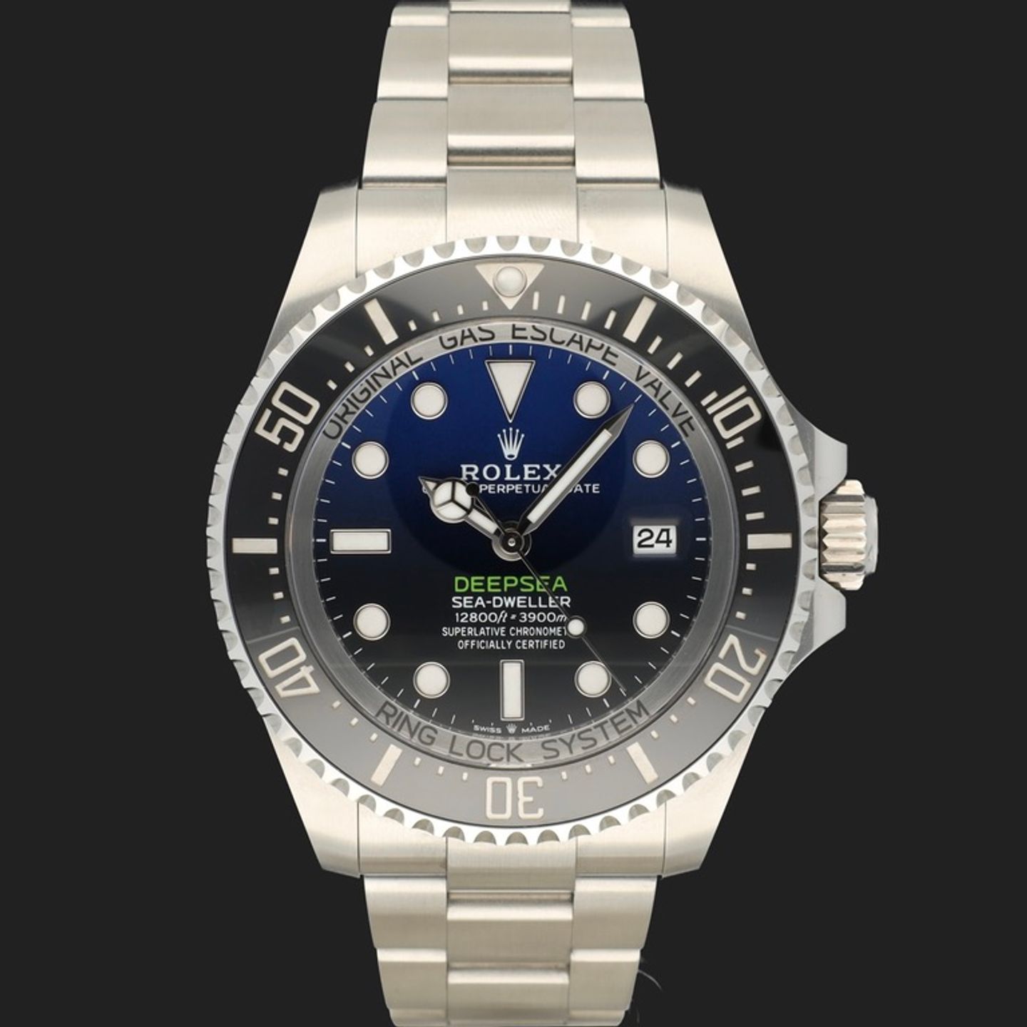 Rolex Sea-Dweller Deepsea 136660 (2023) - 44 mm Steel case (3/8)