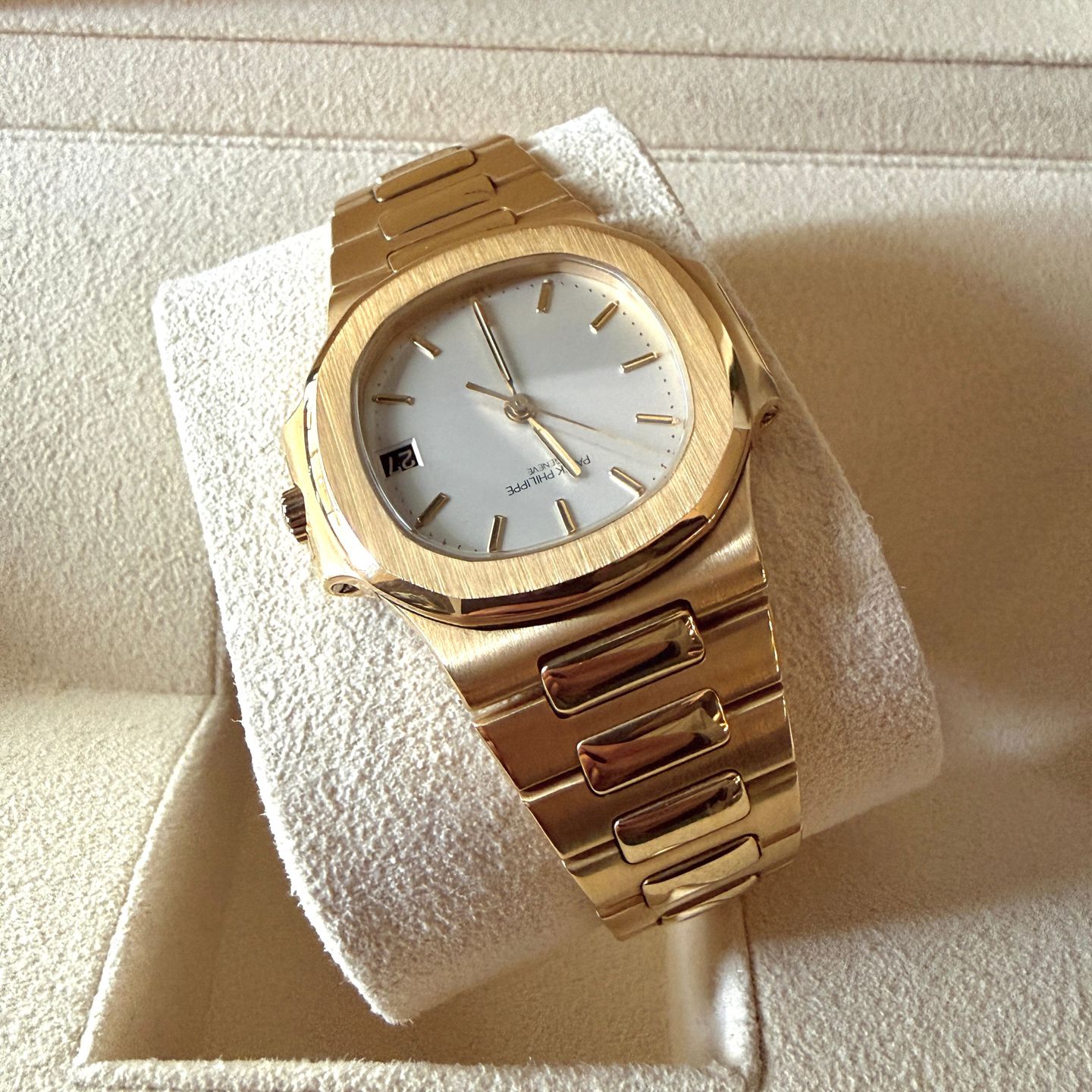 Patek Philippe Nautilus 3800/1 - (10/14)