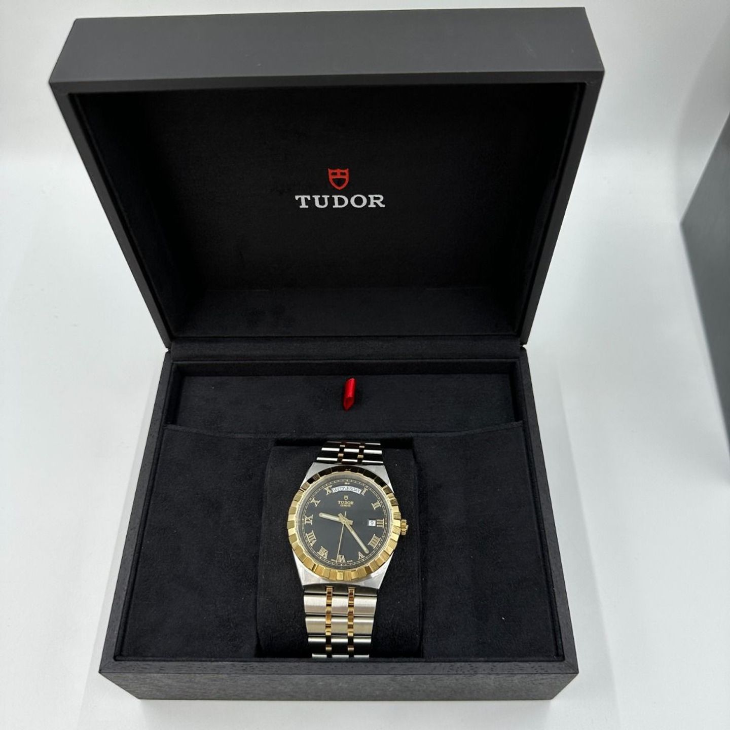 Tudor Royal 28603-0003 (2023) - Zwart wijzerplaat 41mm Staal (3/8)