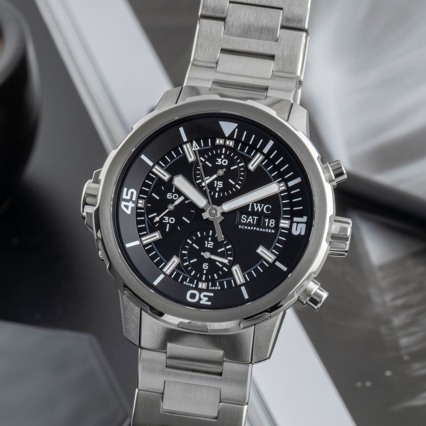 IWC Aquatimer Chronograph IW376804 (Unknown (random serial)) - Black dial 44 mm Steel case (3/8)