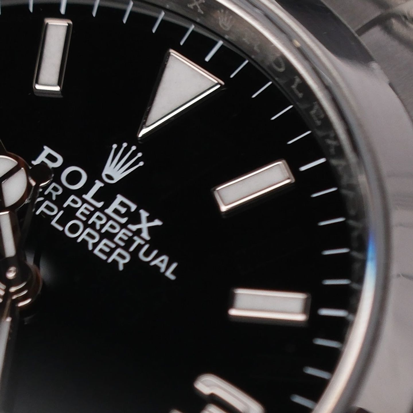 Rolex Explorer 124270 (Unknown (random serial)) - Black dial 36 mm Steel case (7/7)