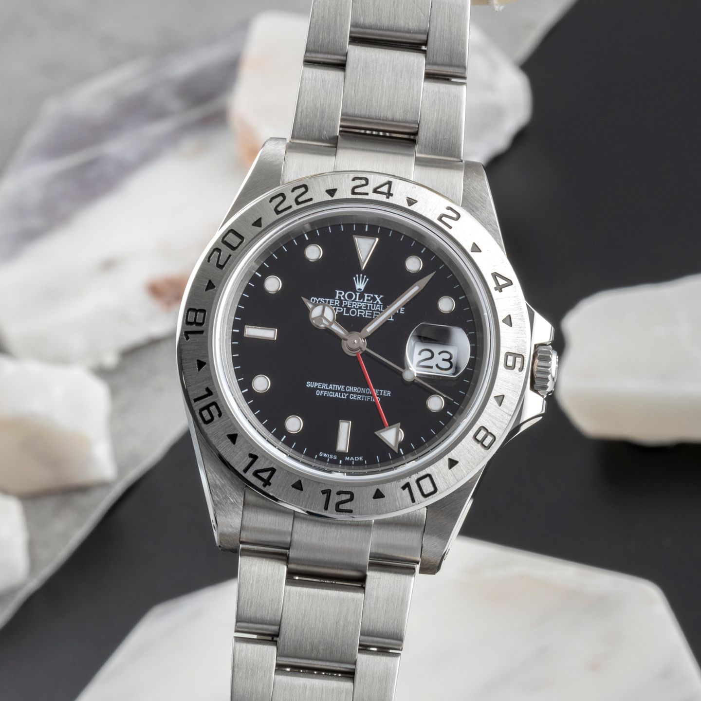 Rolex Explorer II 16570 (Unknown (random serial)) - 40 mm Steel case (3/8)