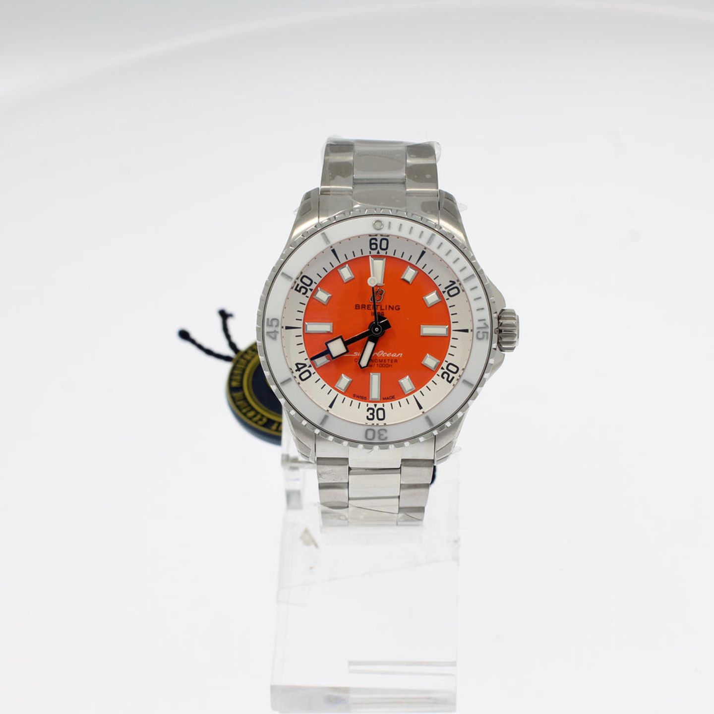 Breitling Superocean A17377211O1A1 (2024) - Oranje wijzerplaat 36mm Staal (1/4)