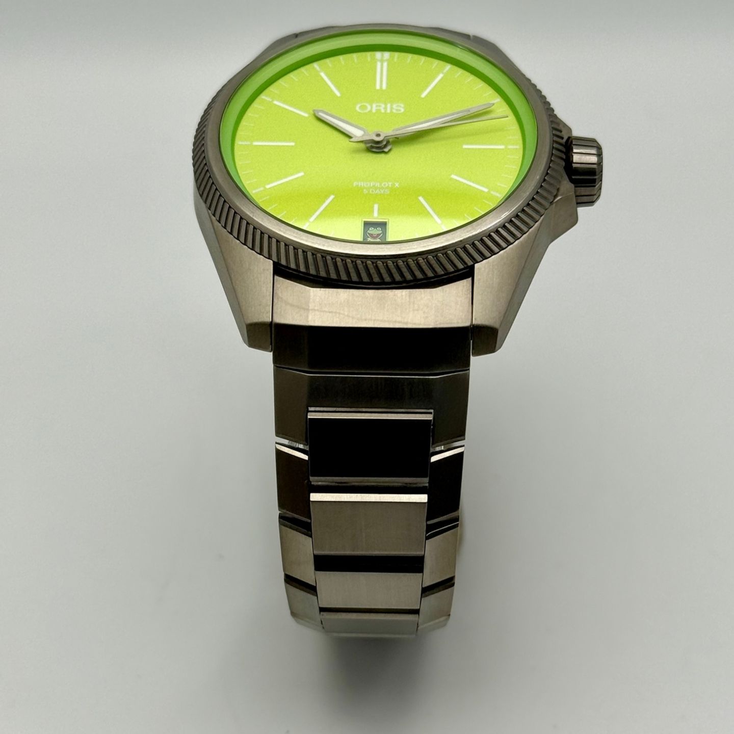 Oris ProPilot X 01 400 7778 7157-Set 05PEB (2023) - Groen wijzerplaat 39mm Titanium (8/8)