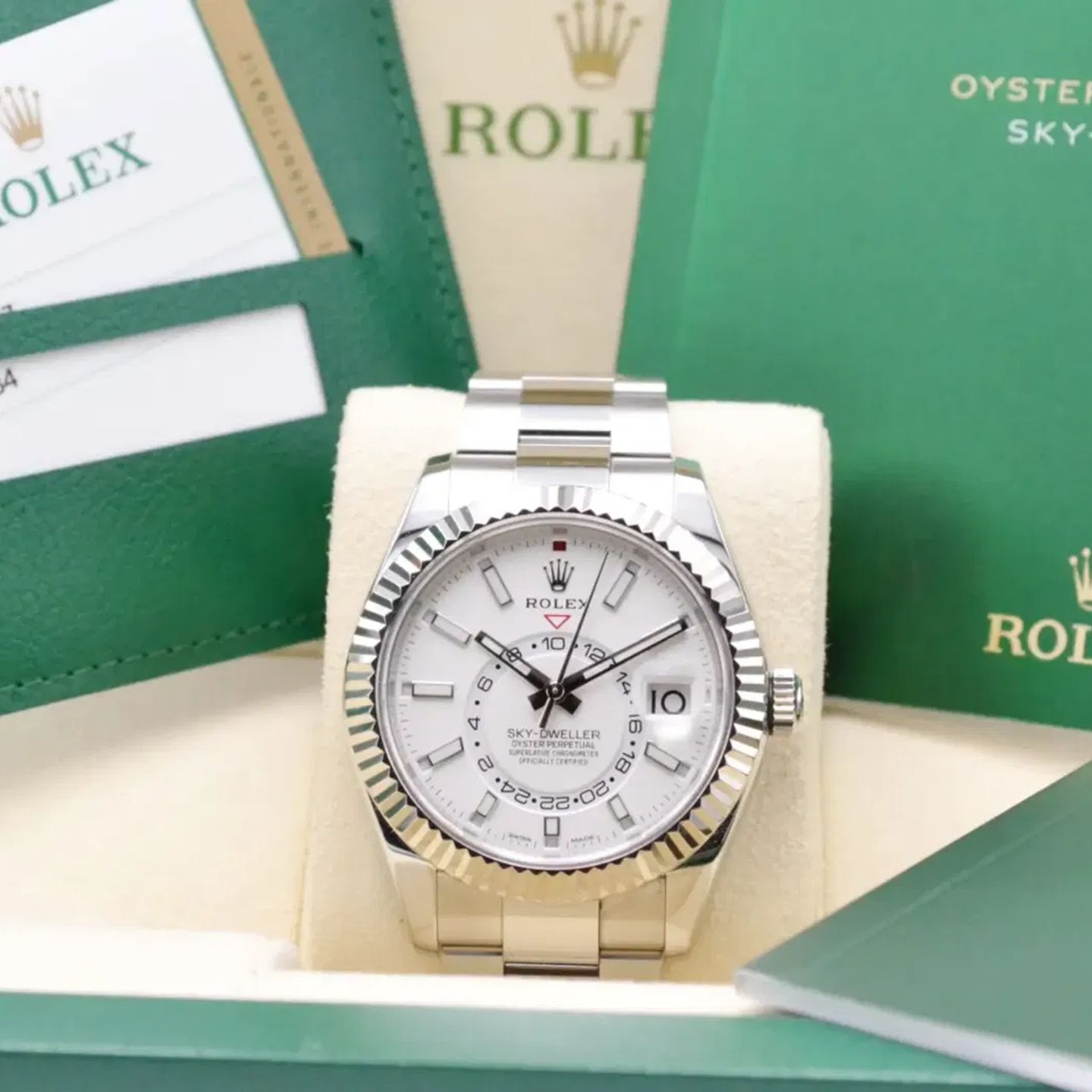Rolex Sky-Dweller 326934 (2018) - Wit wijzerplaat 42mm Staal (7/7)