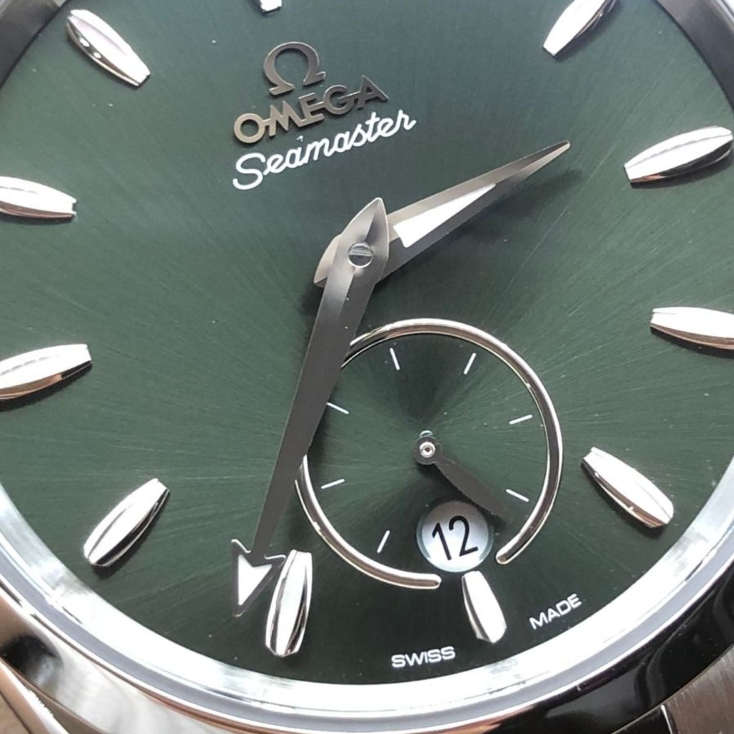 Omega Seamaster Aqua Terra 220.10.38.20.10.001 (2024) - Green dial 38 mm Steel case (6/8)