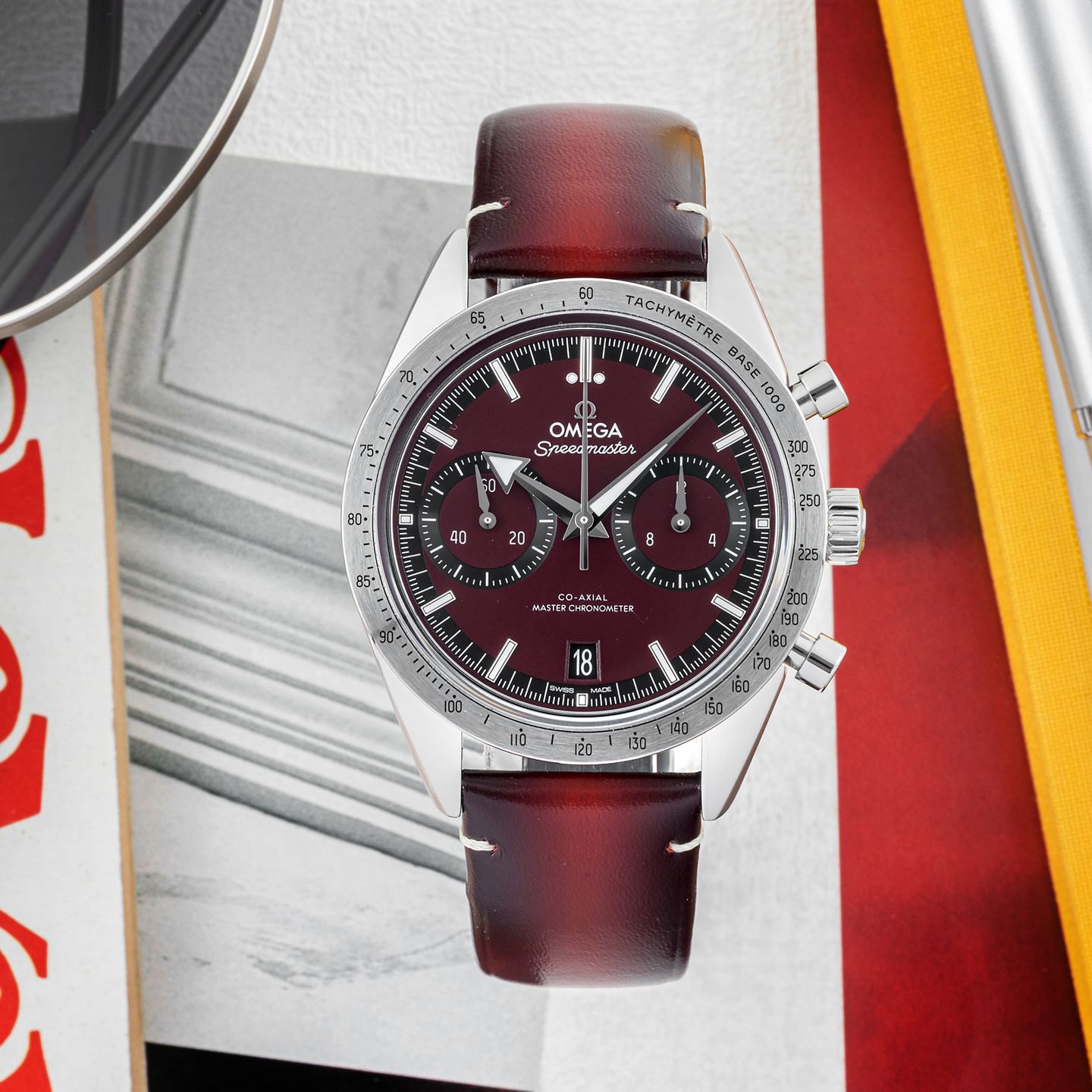 Omega Speedmaster '57 332.12.41.51.11.001 (Unknown (random serial)) - Red dial 41 mm Steel case (2/8)