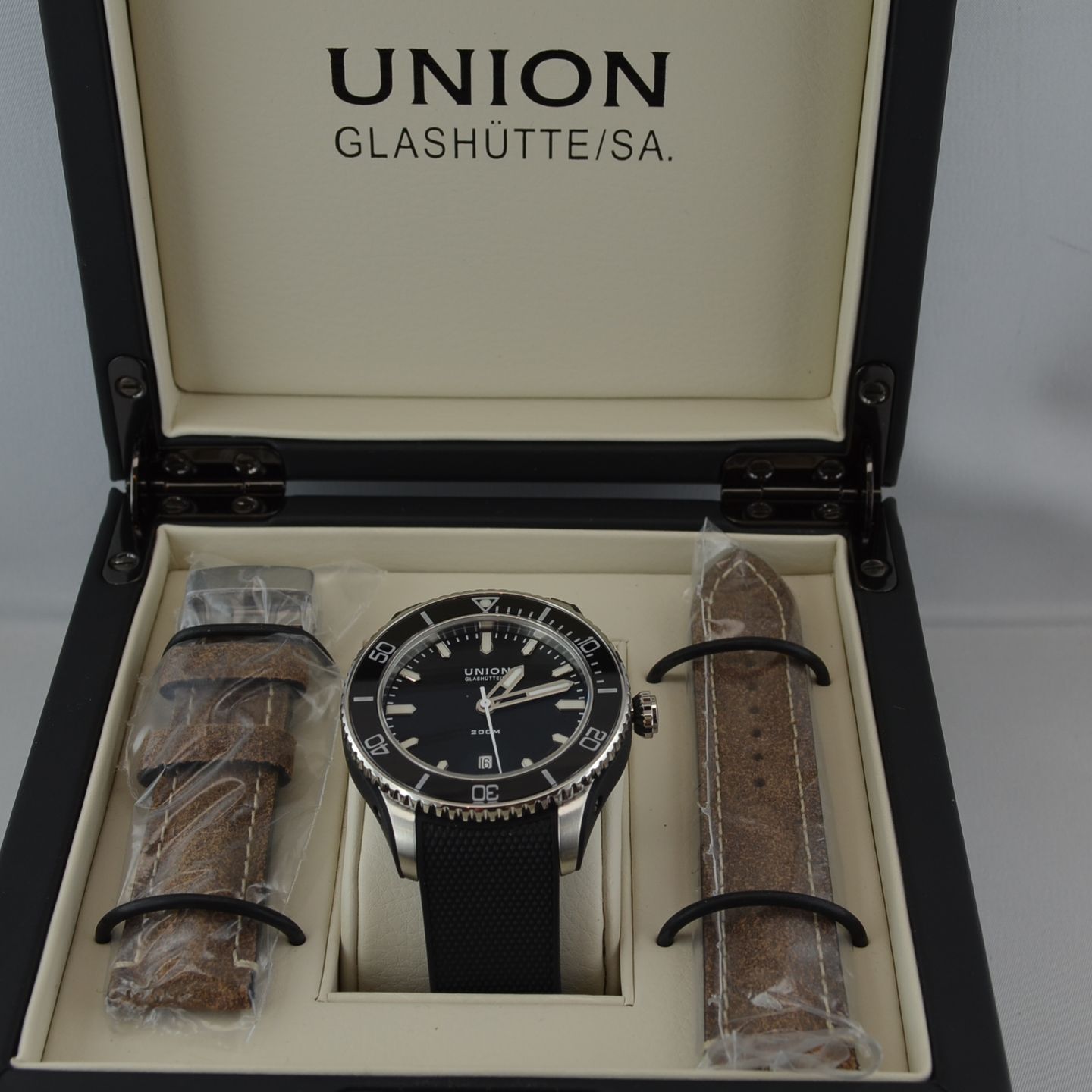 Union Glashütte Belisar D009.907.27.057.00 (Unknown (random serial)) - Black dial 45 mm Steel case (6/6)