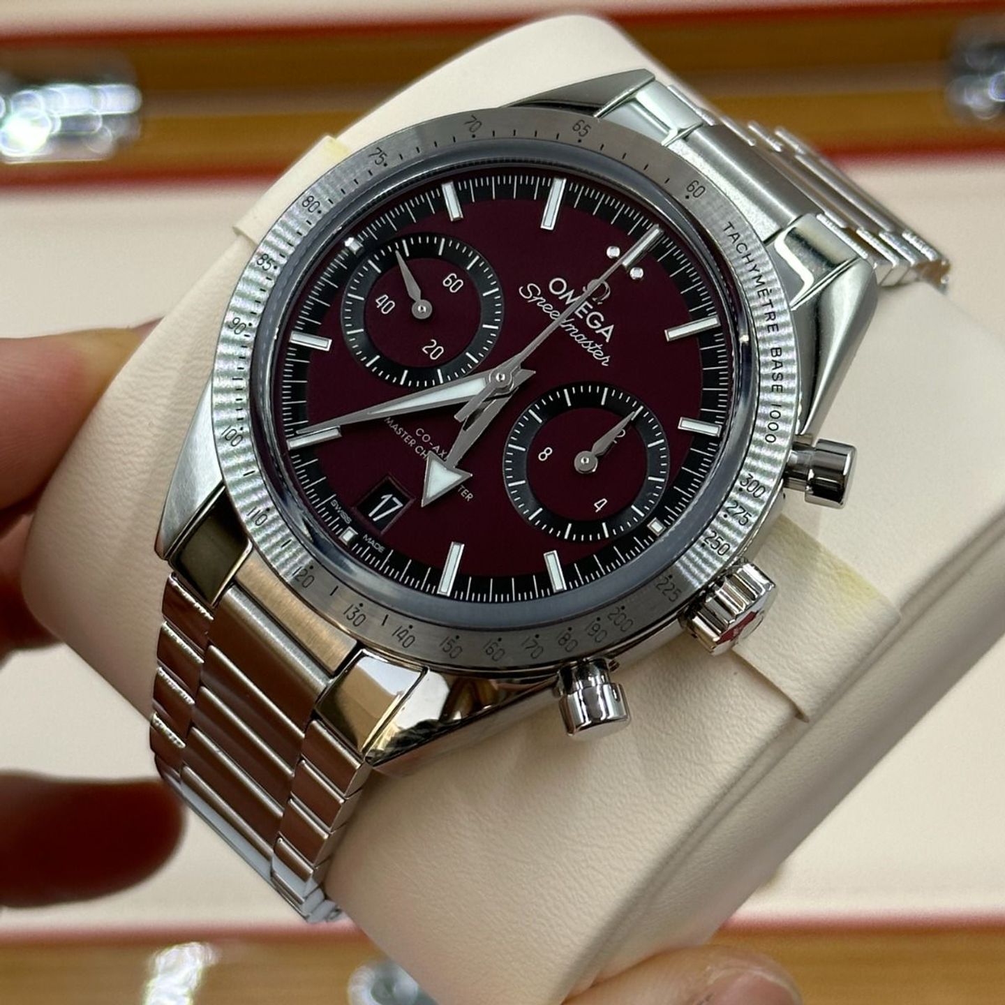 Omega Speedmaster '57 332.10.41.51.11.001 - (7/8)