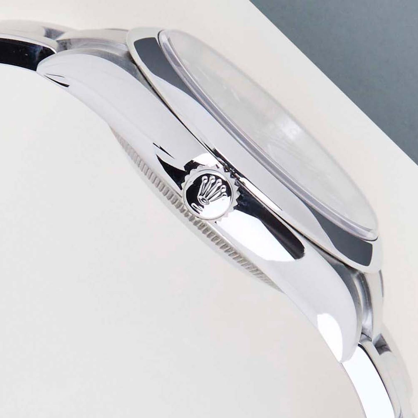Rolex Oyster Perpetual 36 126000 - (8/8)