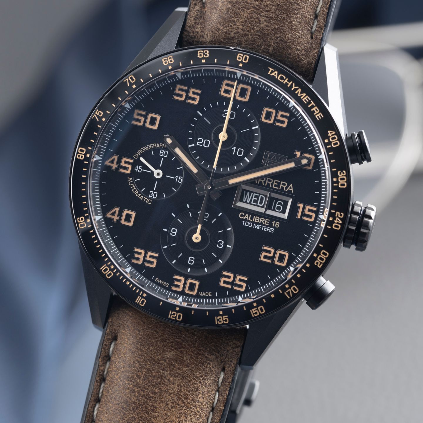 TAG Heuer Carrera Calibre 16 CV2A84.FC6394 (2024) - Black dial 43 mm Titanium case (3/8)