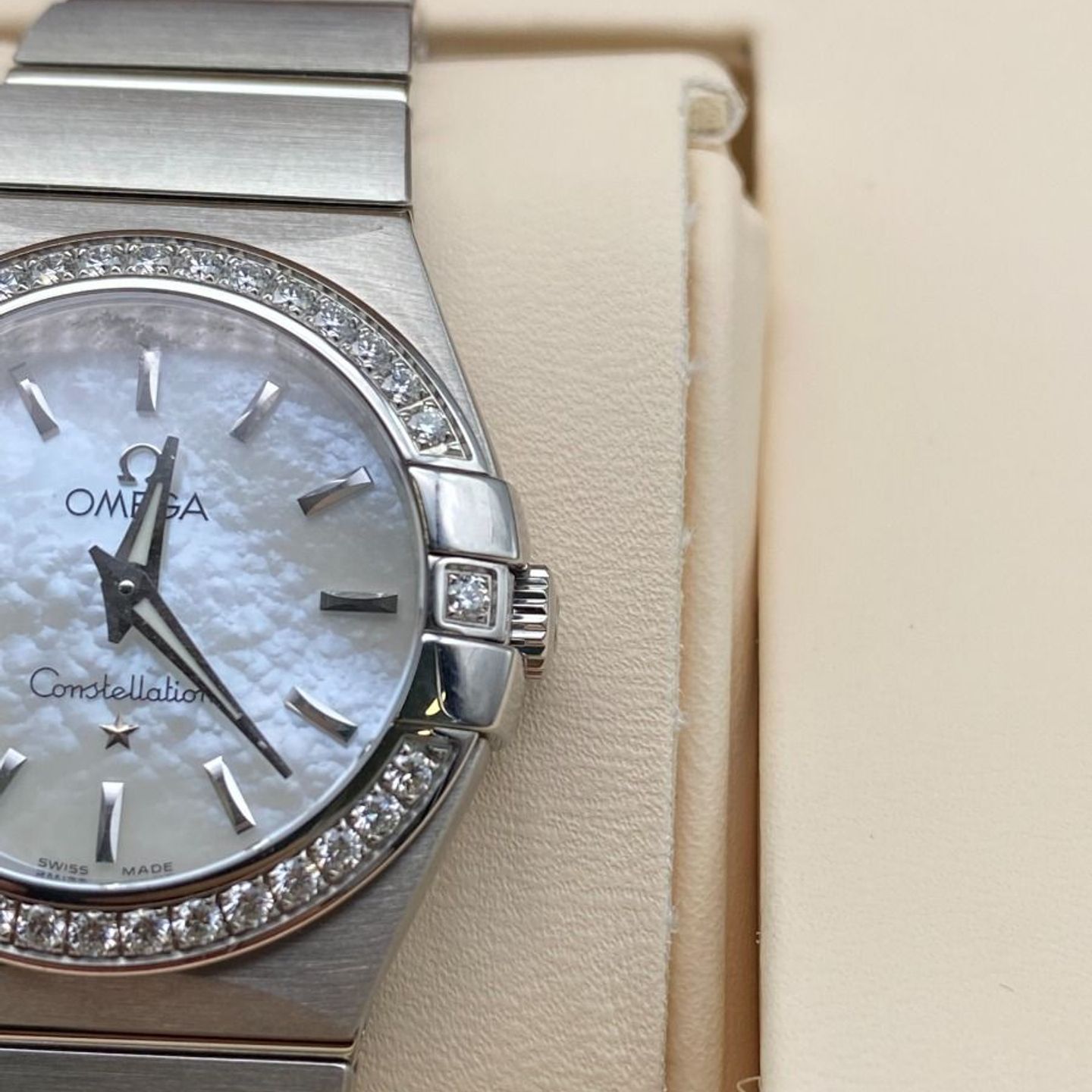 Omega Constellation Quartz 123.15.27.60.05.001 - (3/8)